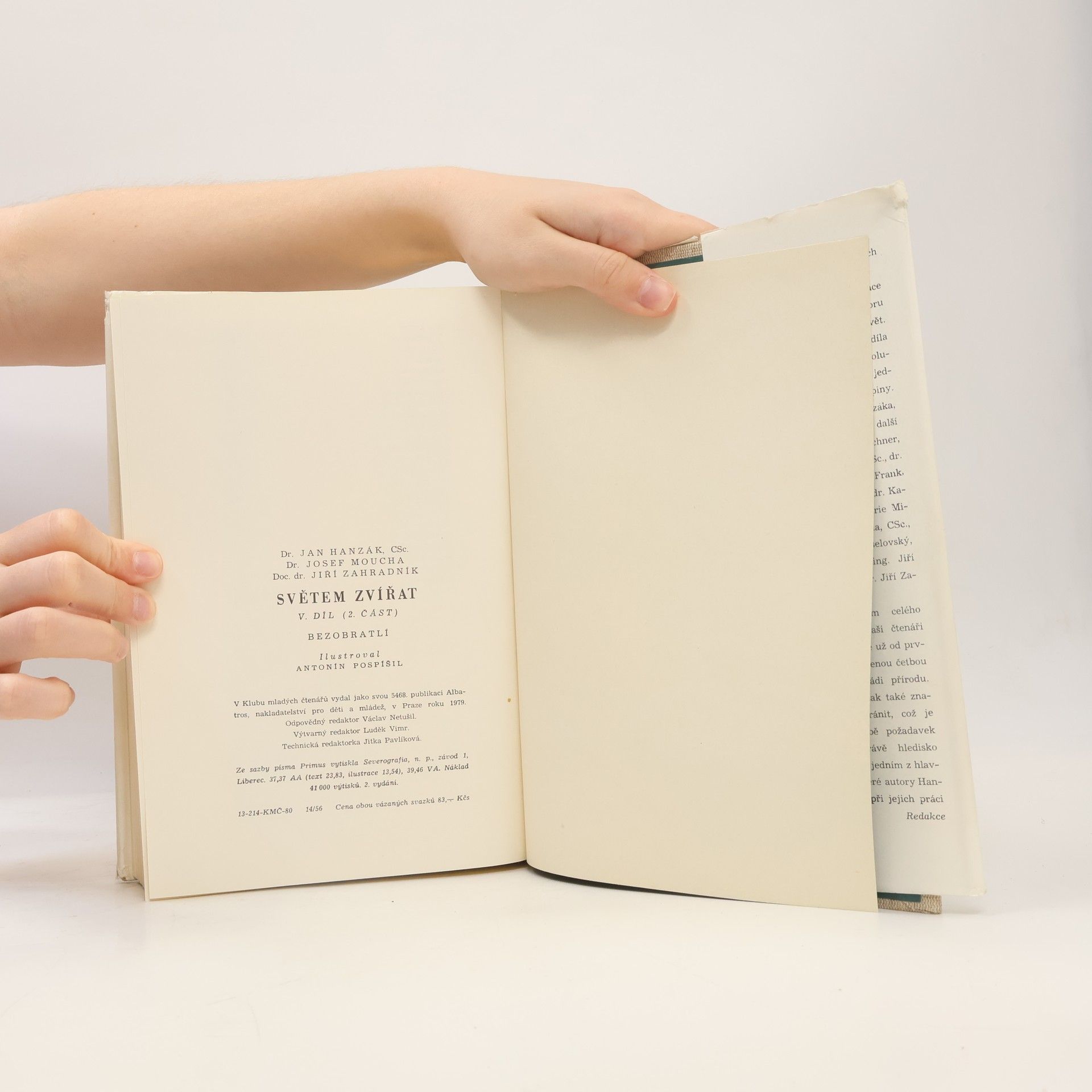 Various authors Světem zvířat V. díl 2. část