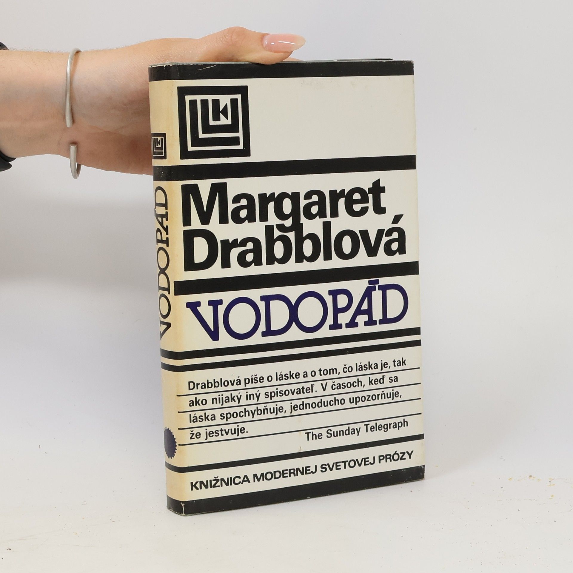 Margaret Drabble Vodopád