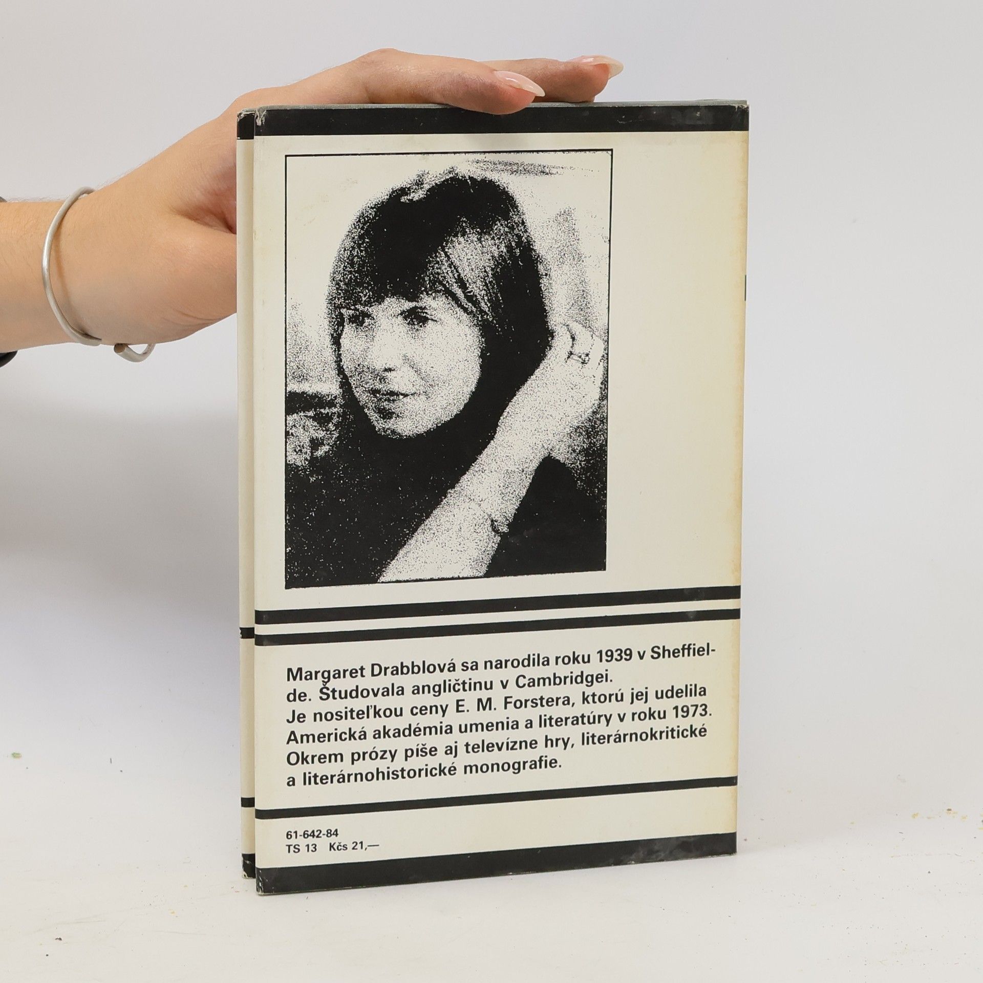 Margaret Drabble Vodopád