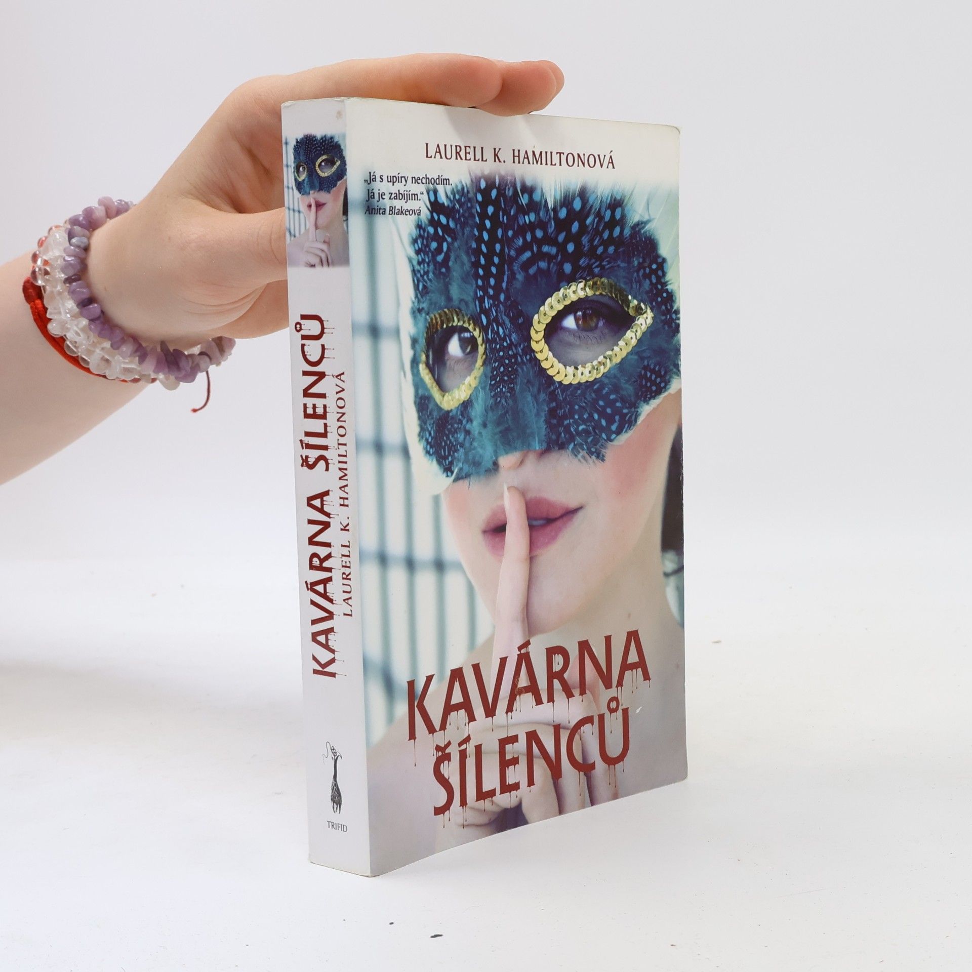 Laurell K. Hamilton Kavárna šílenců