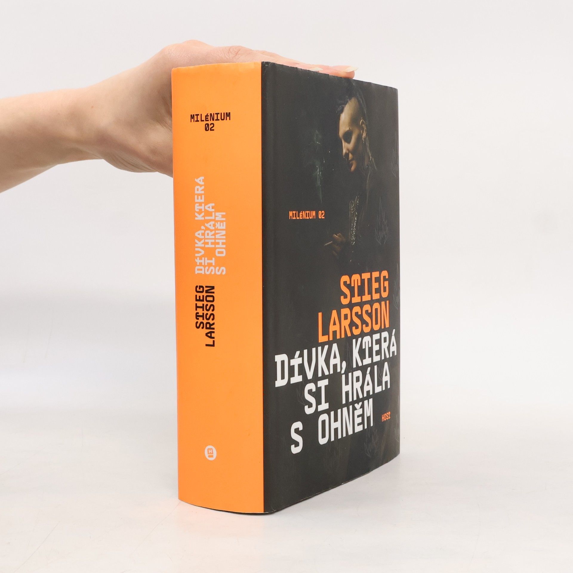 Stieg Larsson Dívka, která si hrála s ohněm