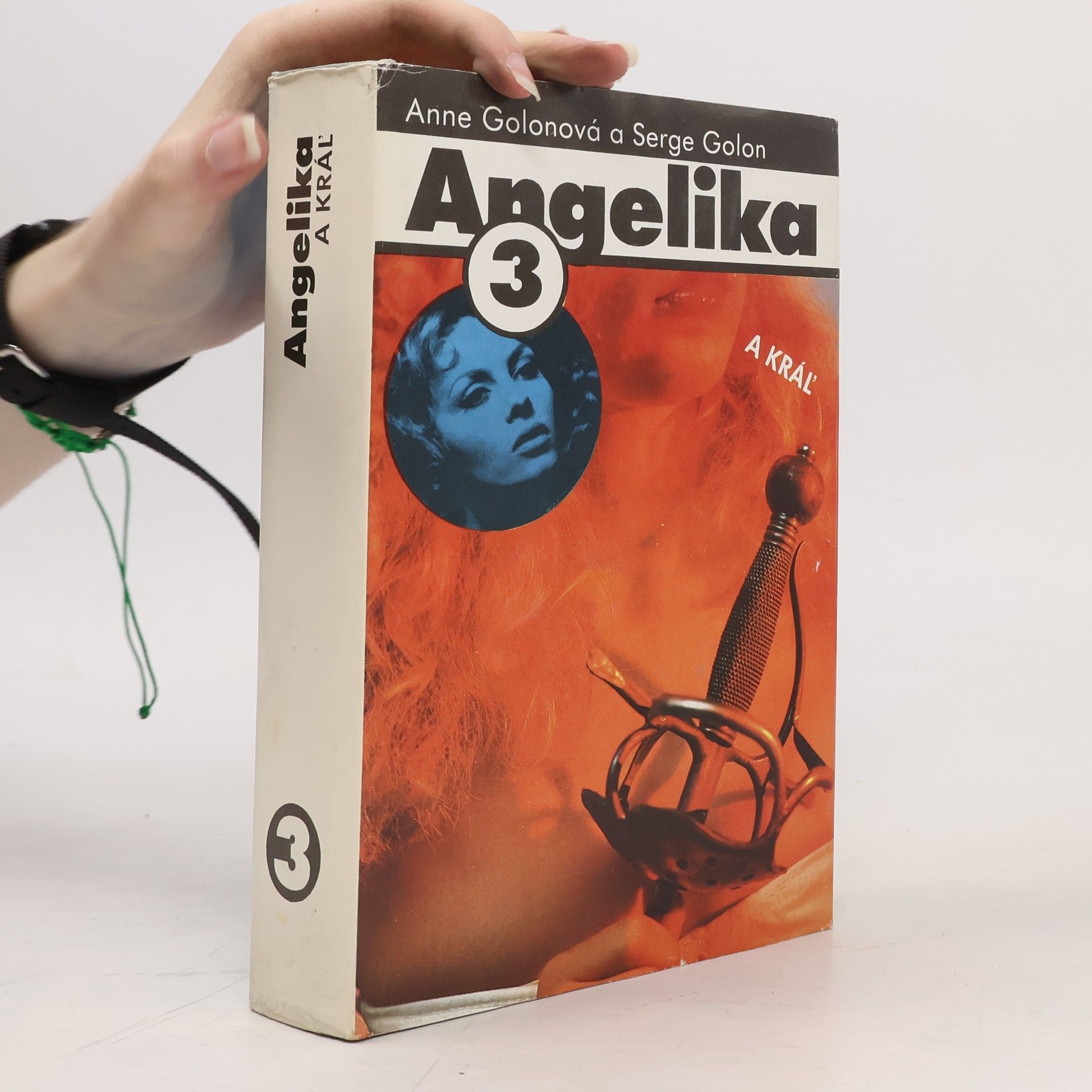 Anne Golon Angelika a kráľ