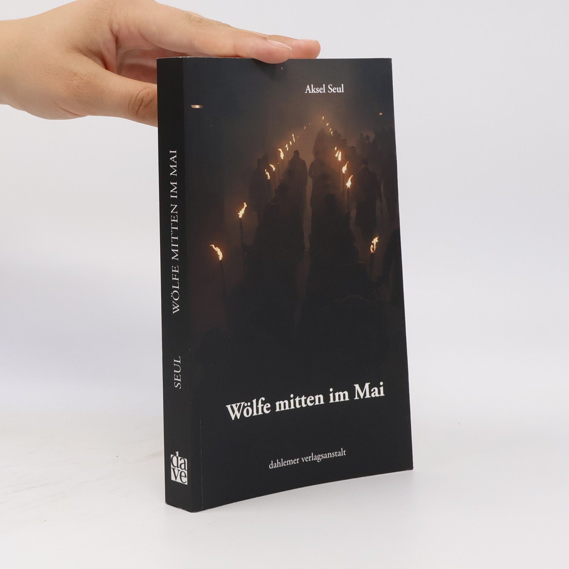 Aksel Seul Wölfe mitten im Mai