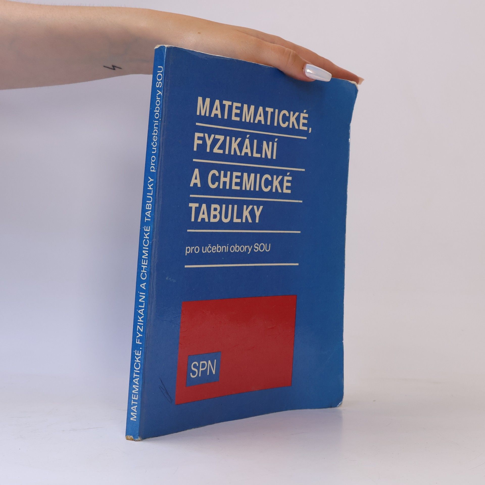 Karel Peroutka Matematické, fyzikální, chemické tabulky pro učební obory SOU