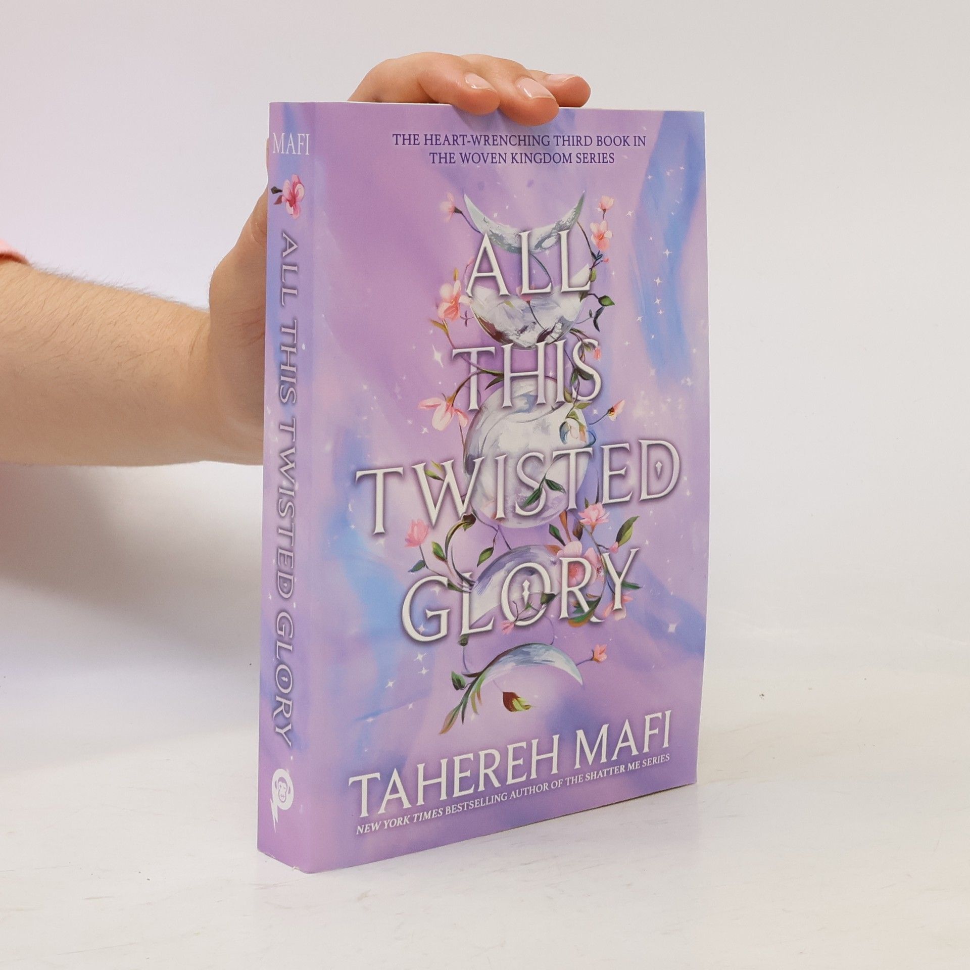 Tahereh Mafi All This Twisted Glory (This Woven Kingdom)