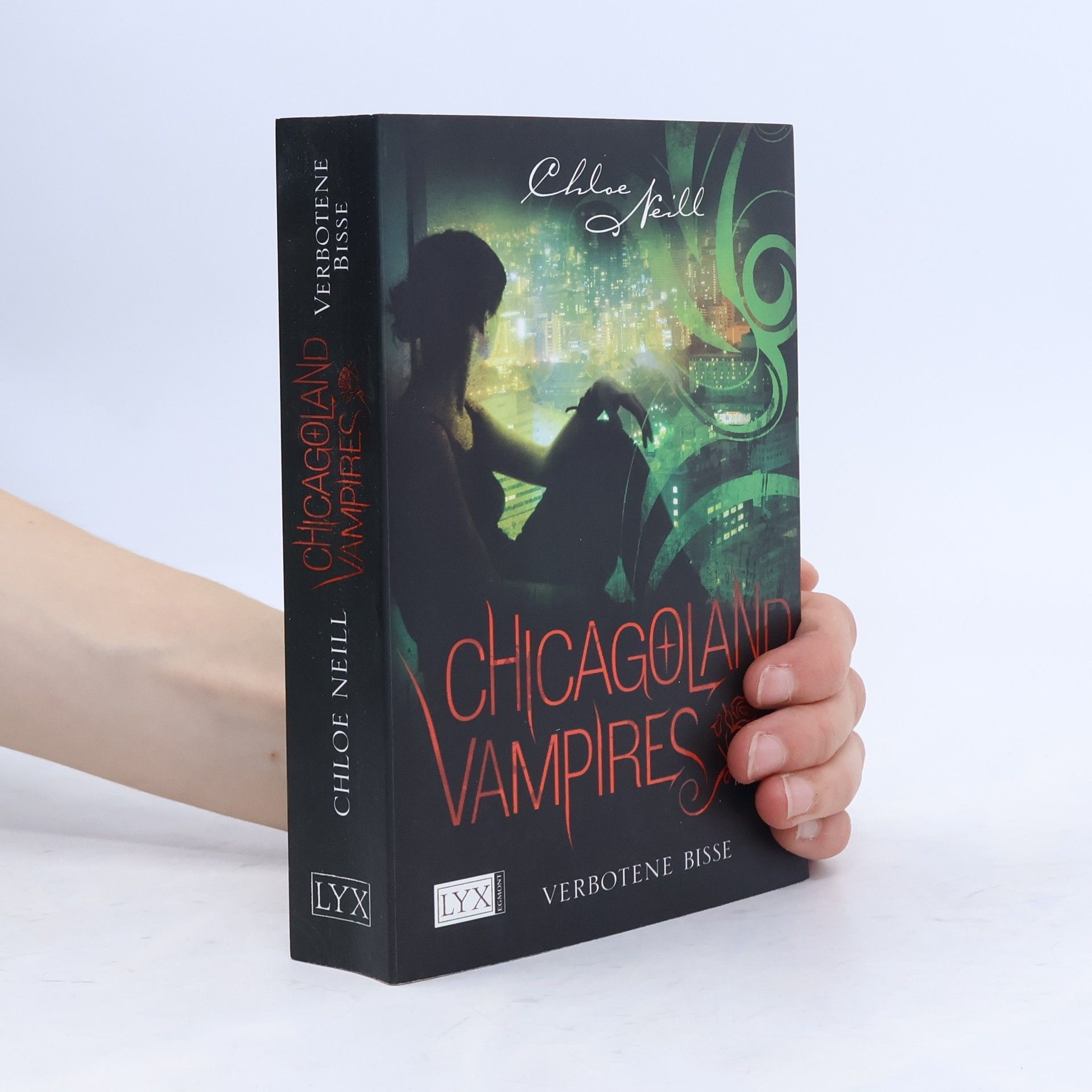 Chloe Neill Chicagoland Vampires