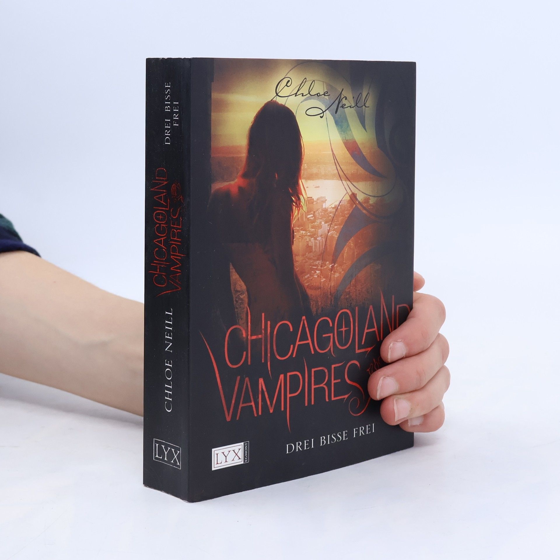 Chloe Neill Chicagoland Vampires