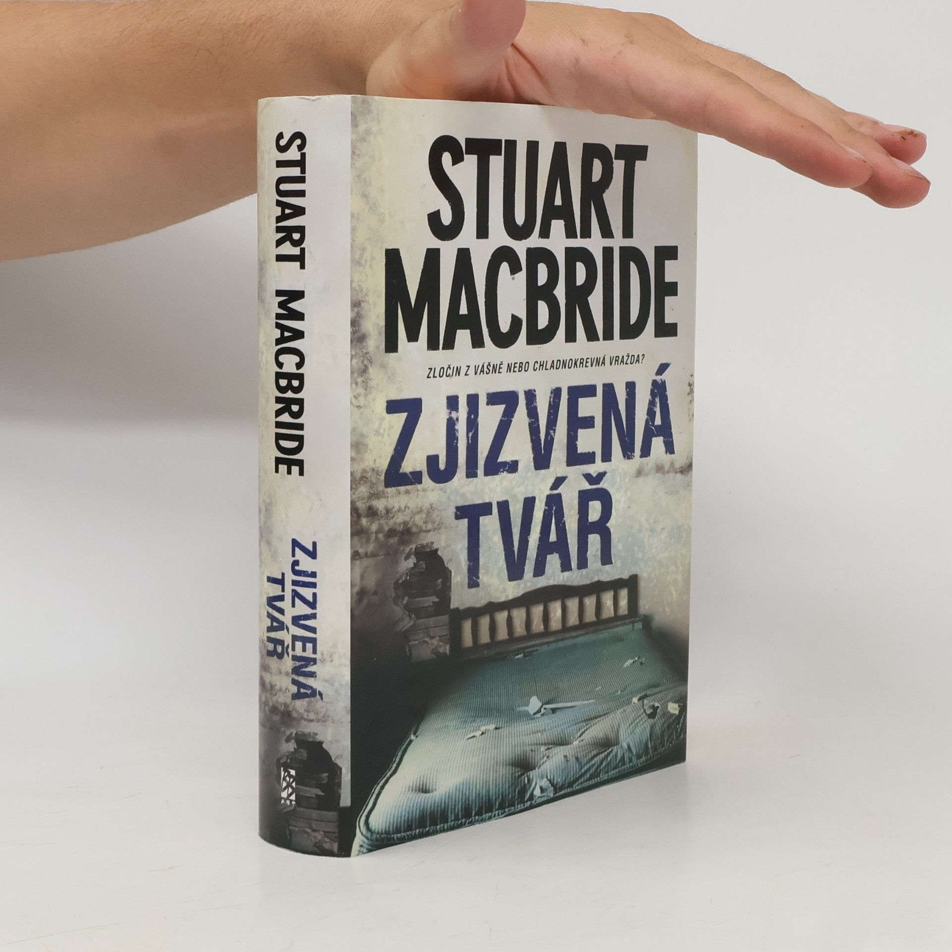 Stuart MacBride Zjizvená tvář