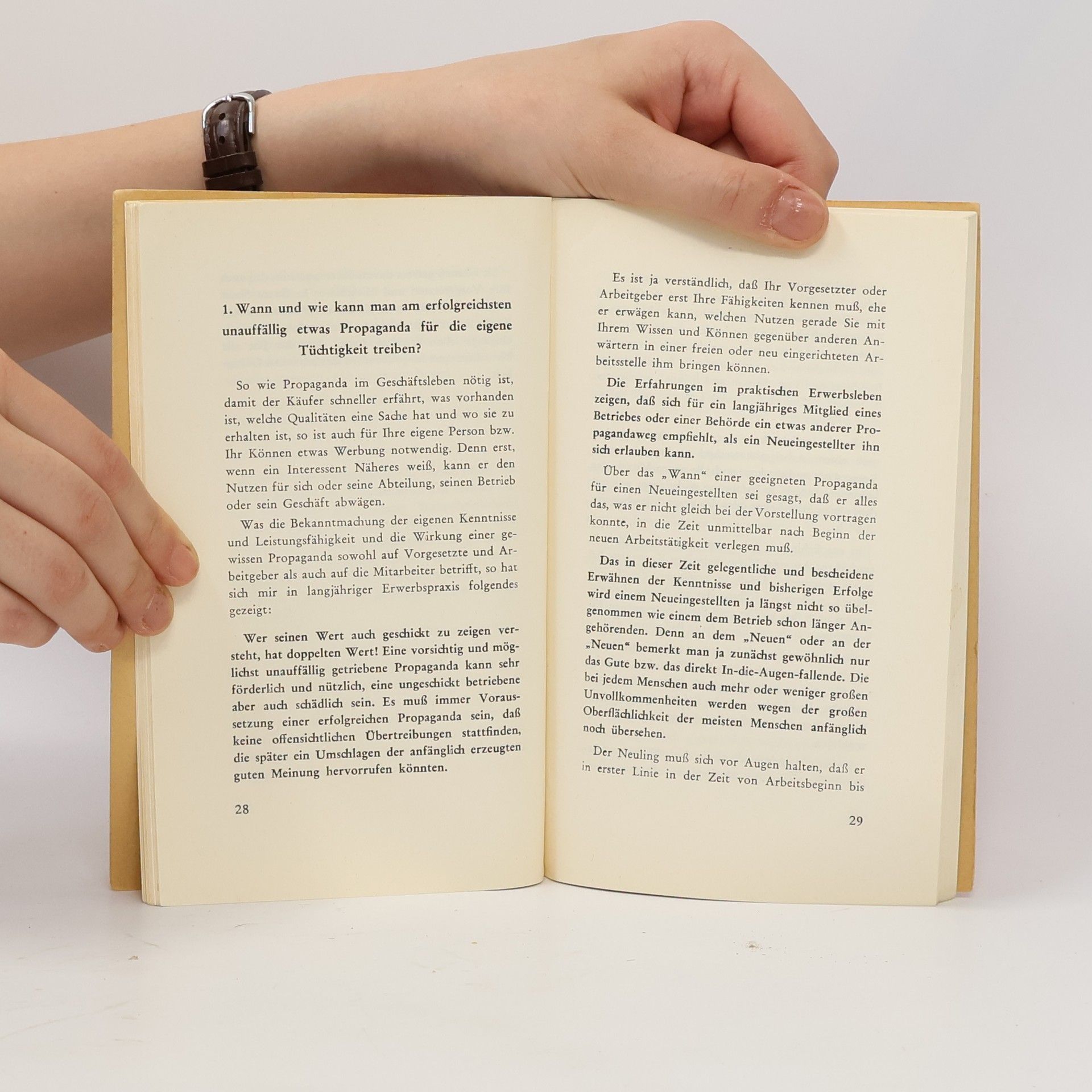 Autorenkollektiv Umgang mit Vorgesetzten und Mitarbeitern