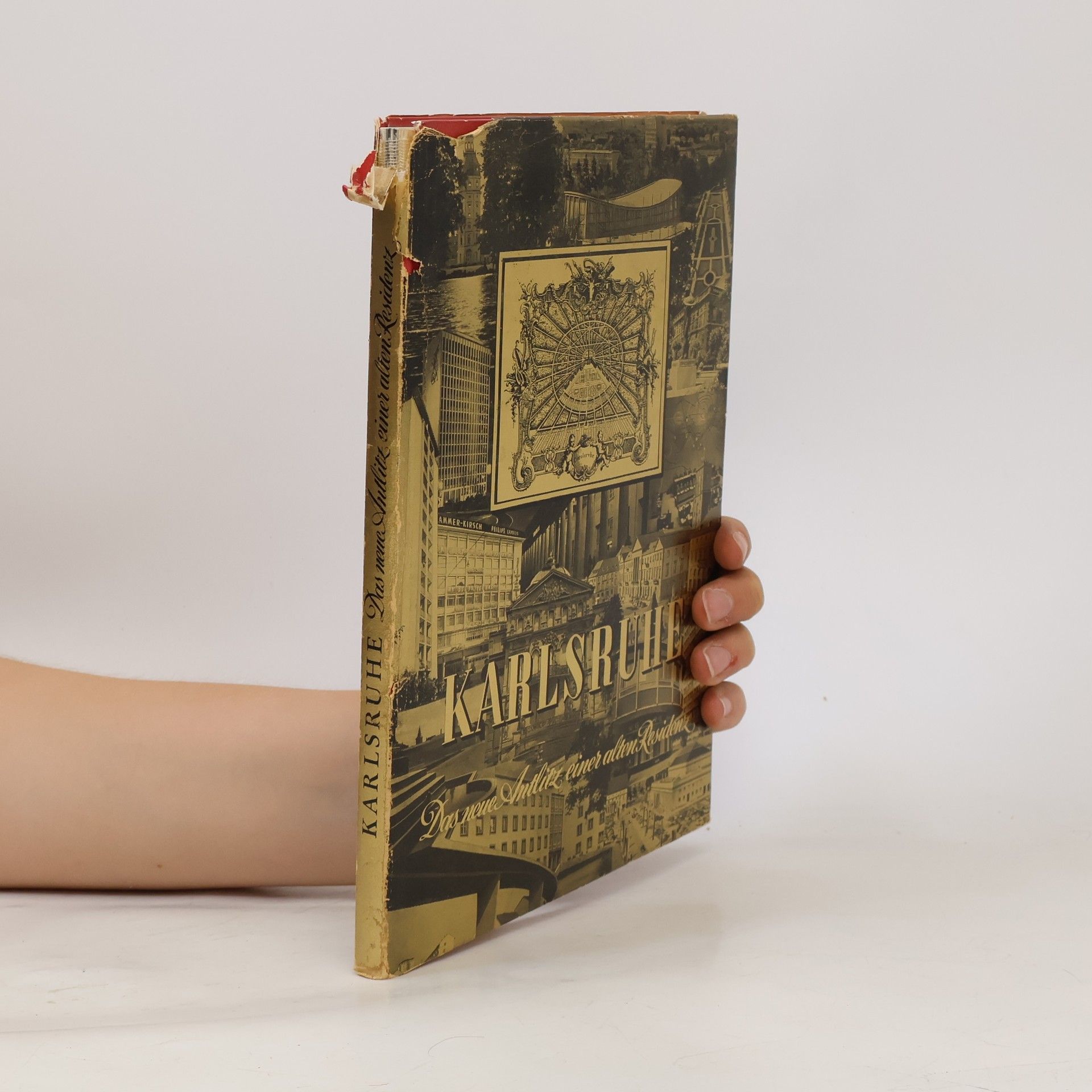 Various authors Karlsruhe: Das neue Antlitz einer alten Residenz