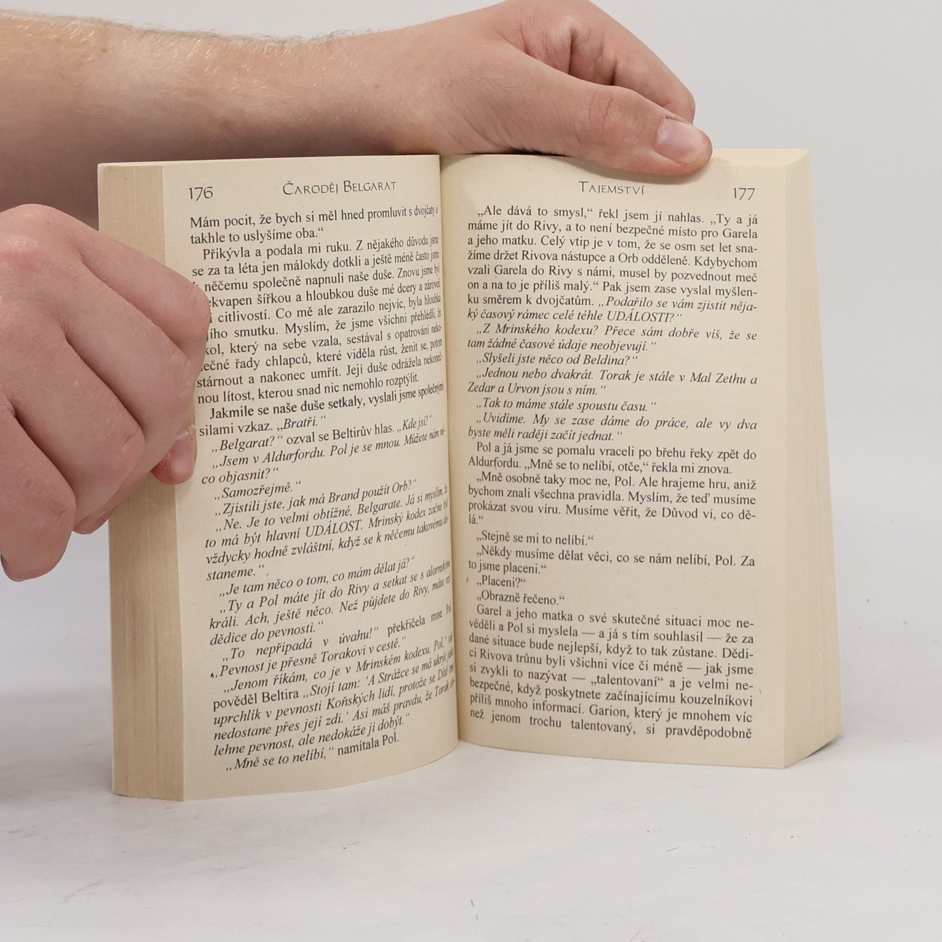 David Eddings Čaroděj Belgarat. Soumrak