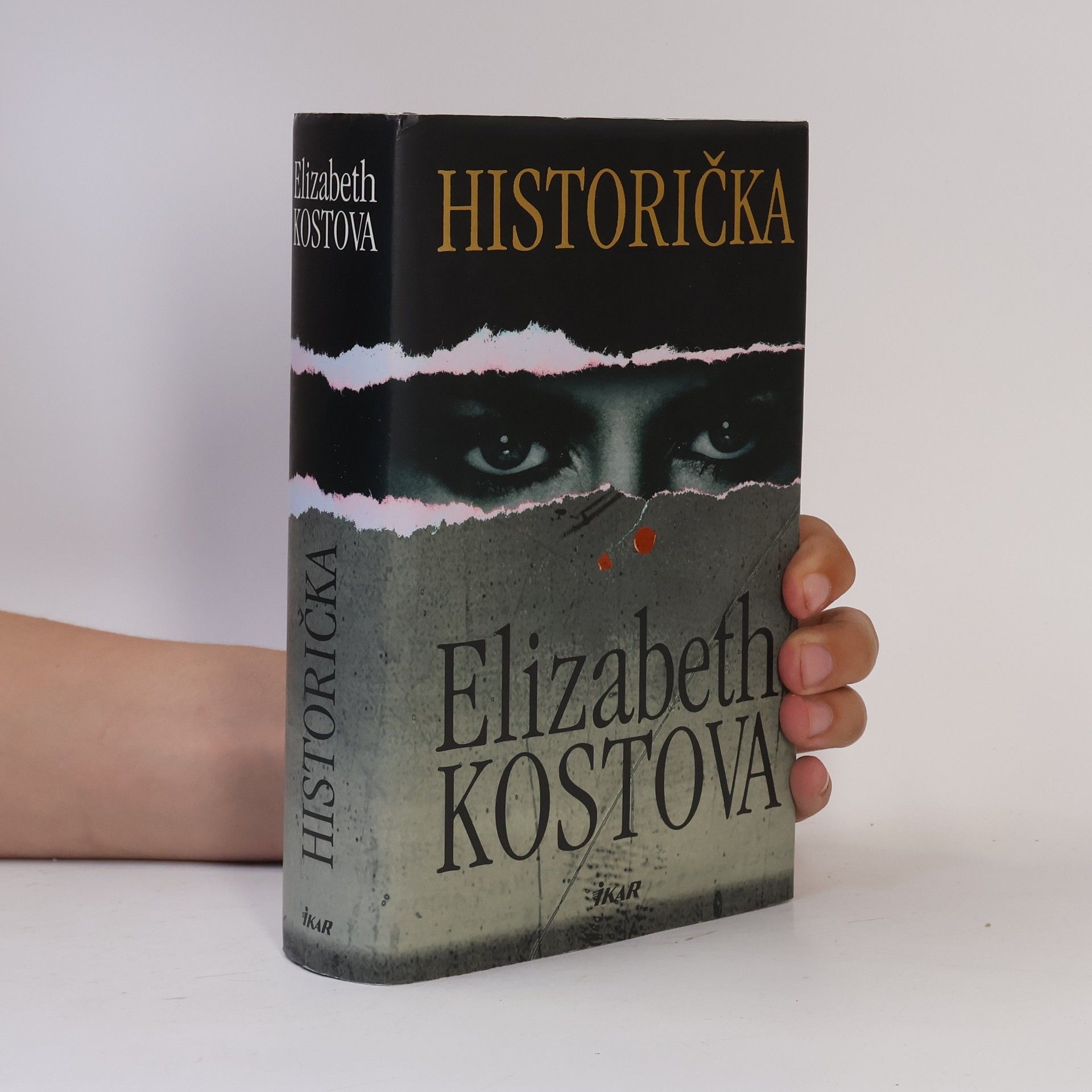 Elizabeth Kostova Historička