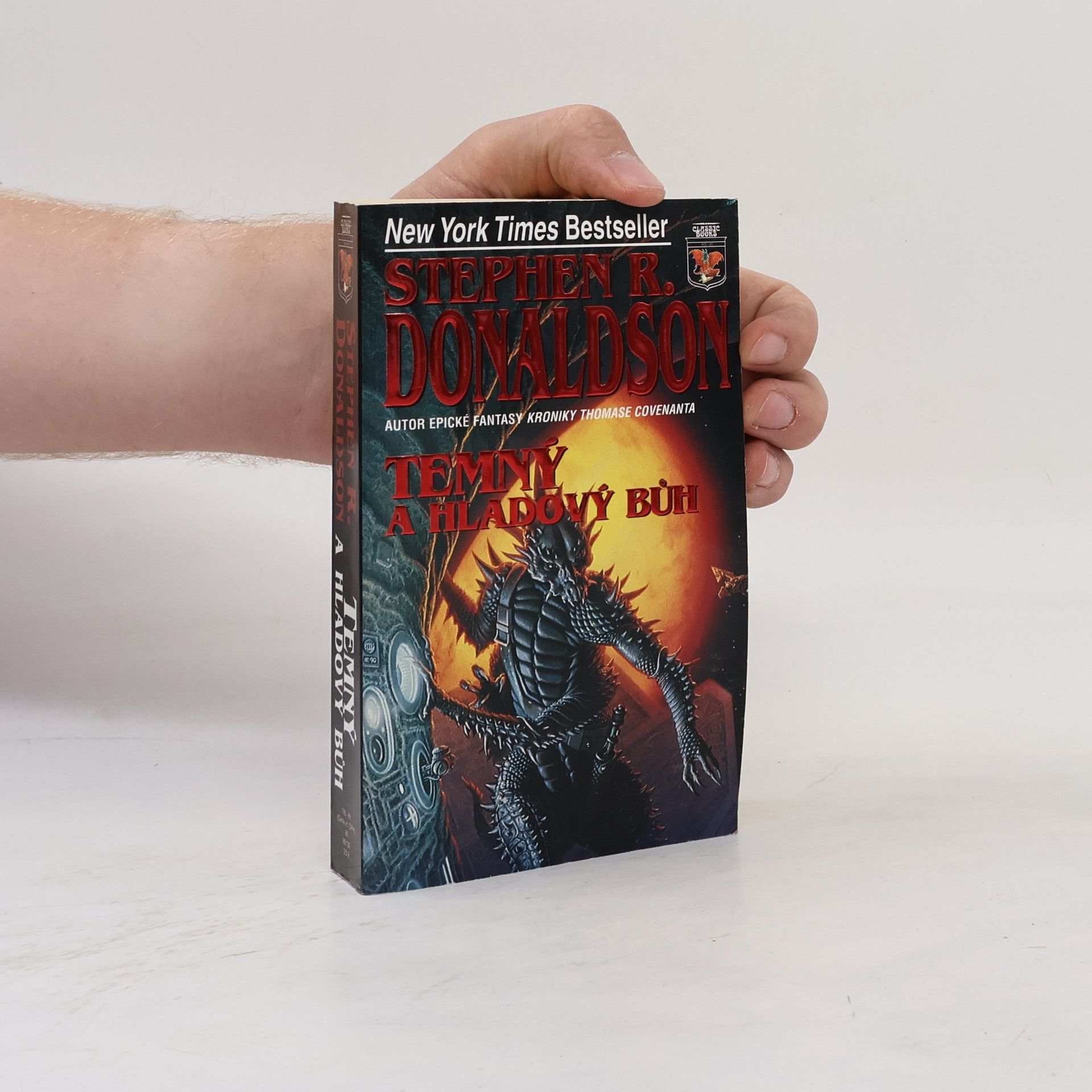 Stephen R. Donaldson Hladový a temný bůh