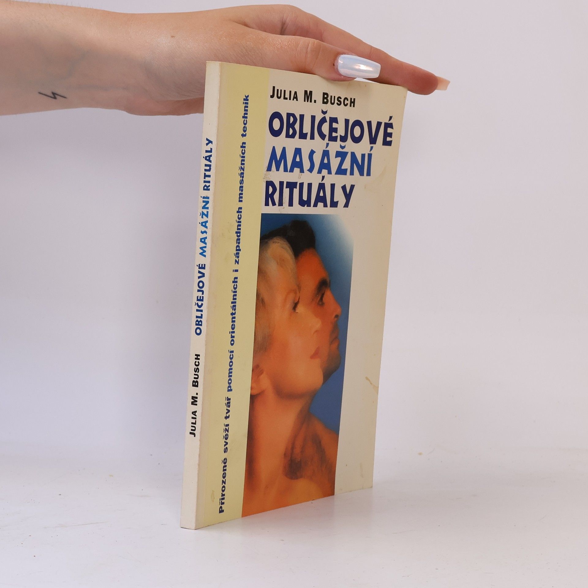 Obličejové masážní rituály