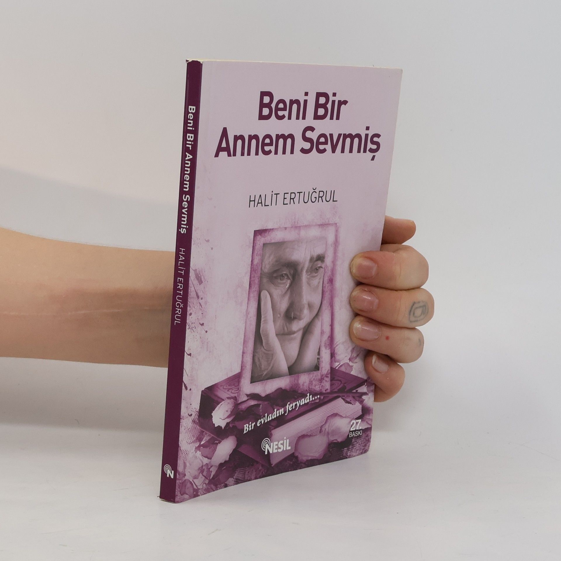 Beni Bir Annem Sevmiş