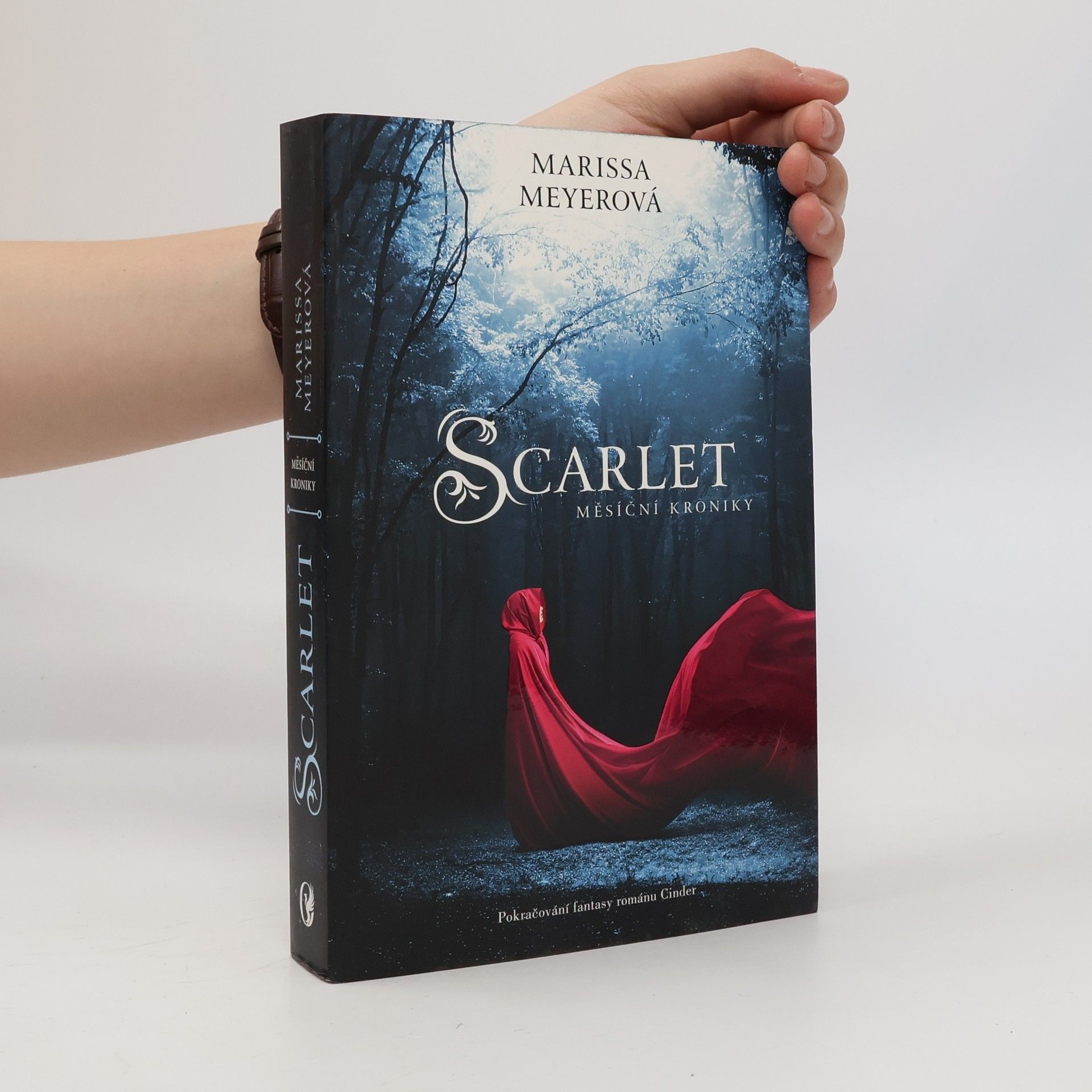 Marissa Meyer Scarlet - Měsíční kroniky