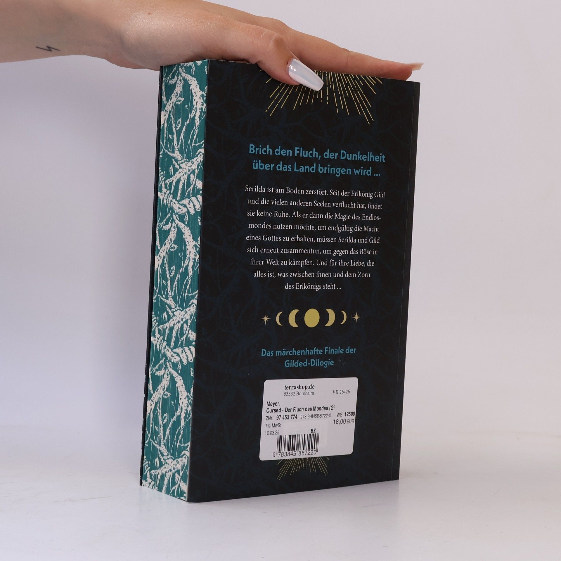 Marissa Meyer Cursed