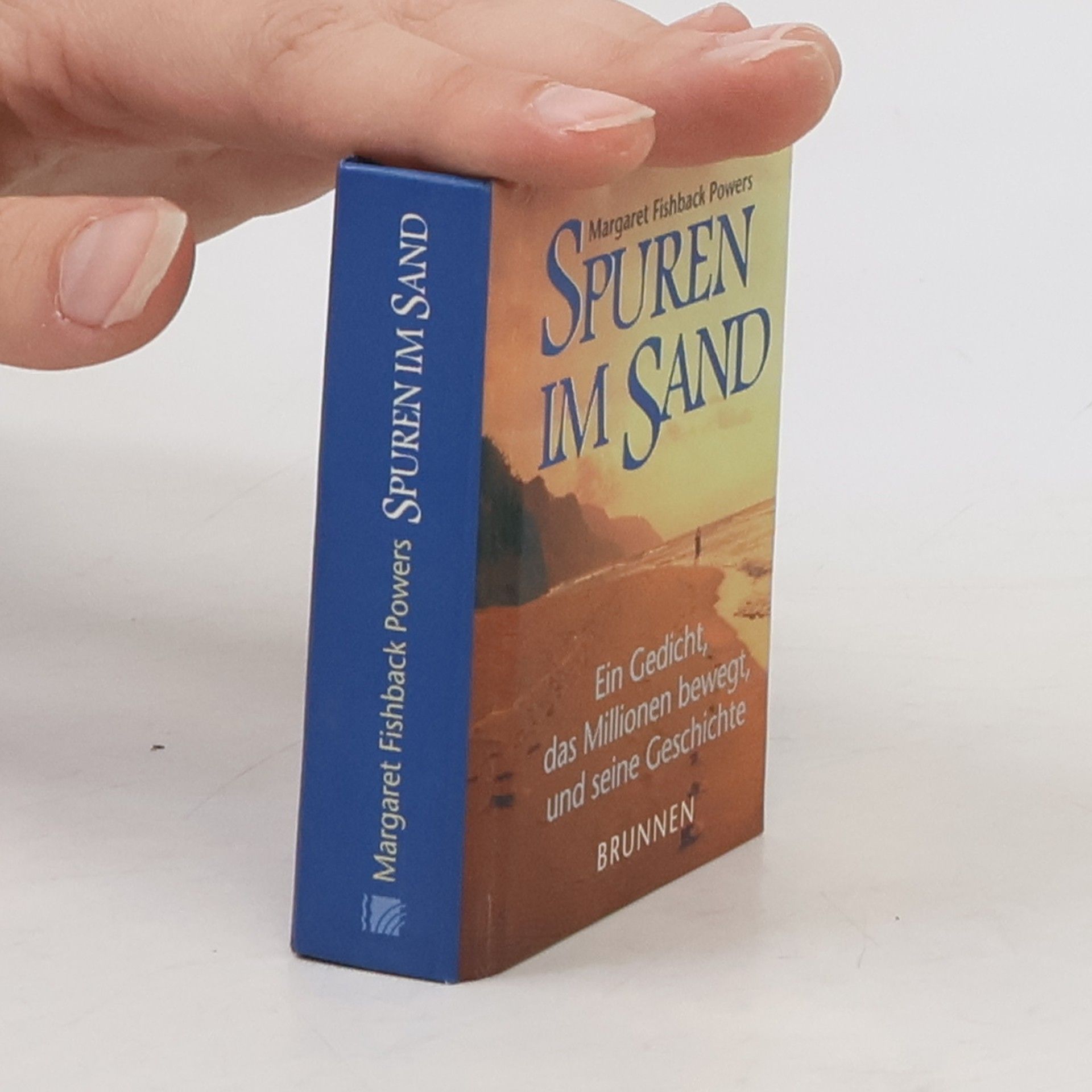 Margaret Fishback Powers Spuren im Sand