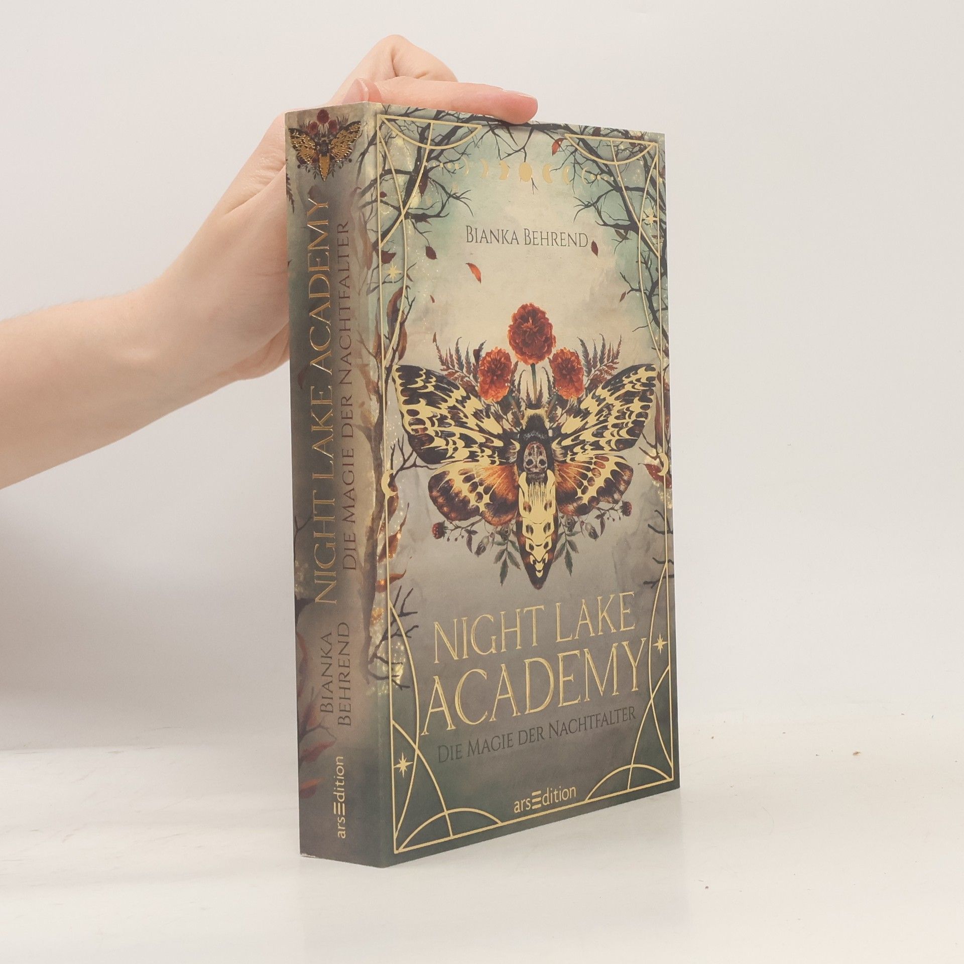 Bianka Behrend Night Lake Academy – Die Magie der Nachtfalter
