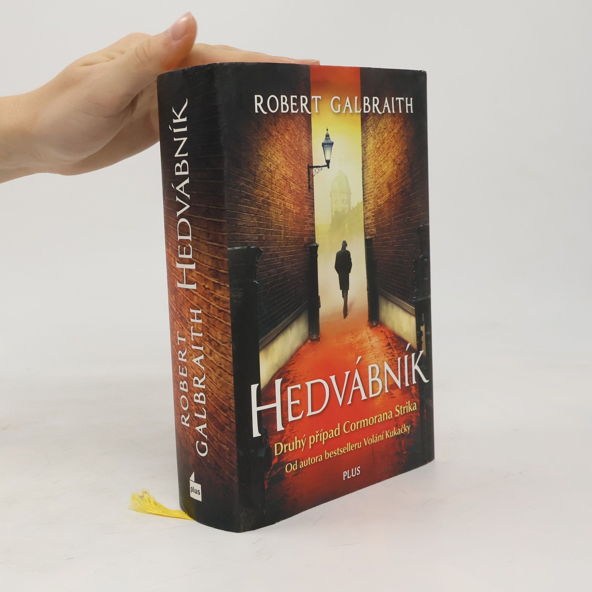 Hedvábník