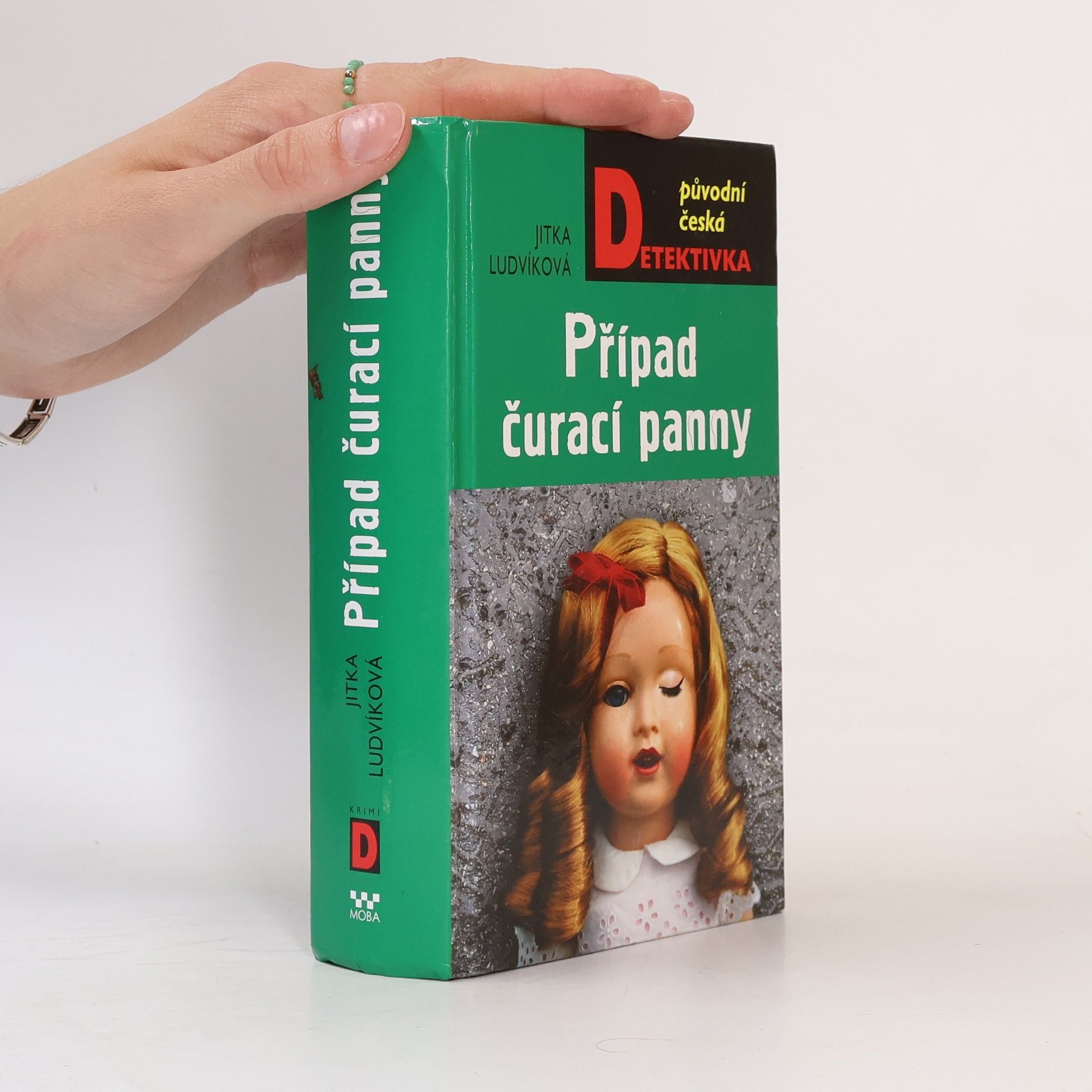 Elena Ferrante Temná dcera
