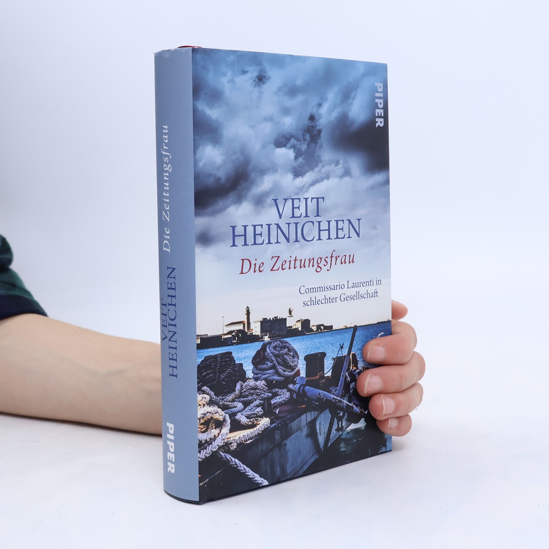 Veit Heinichen Die Zeitungsfrau