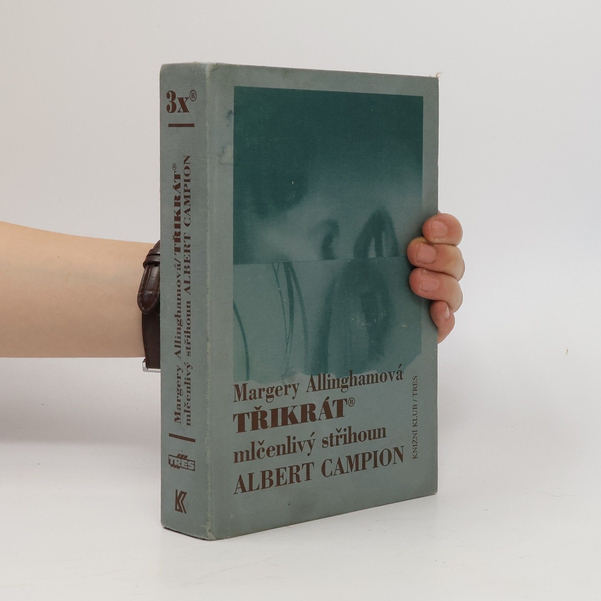 Třikrát mlčenlivý střihoun Albert Campion
