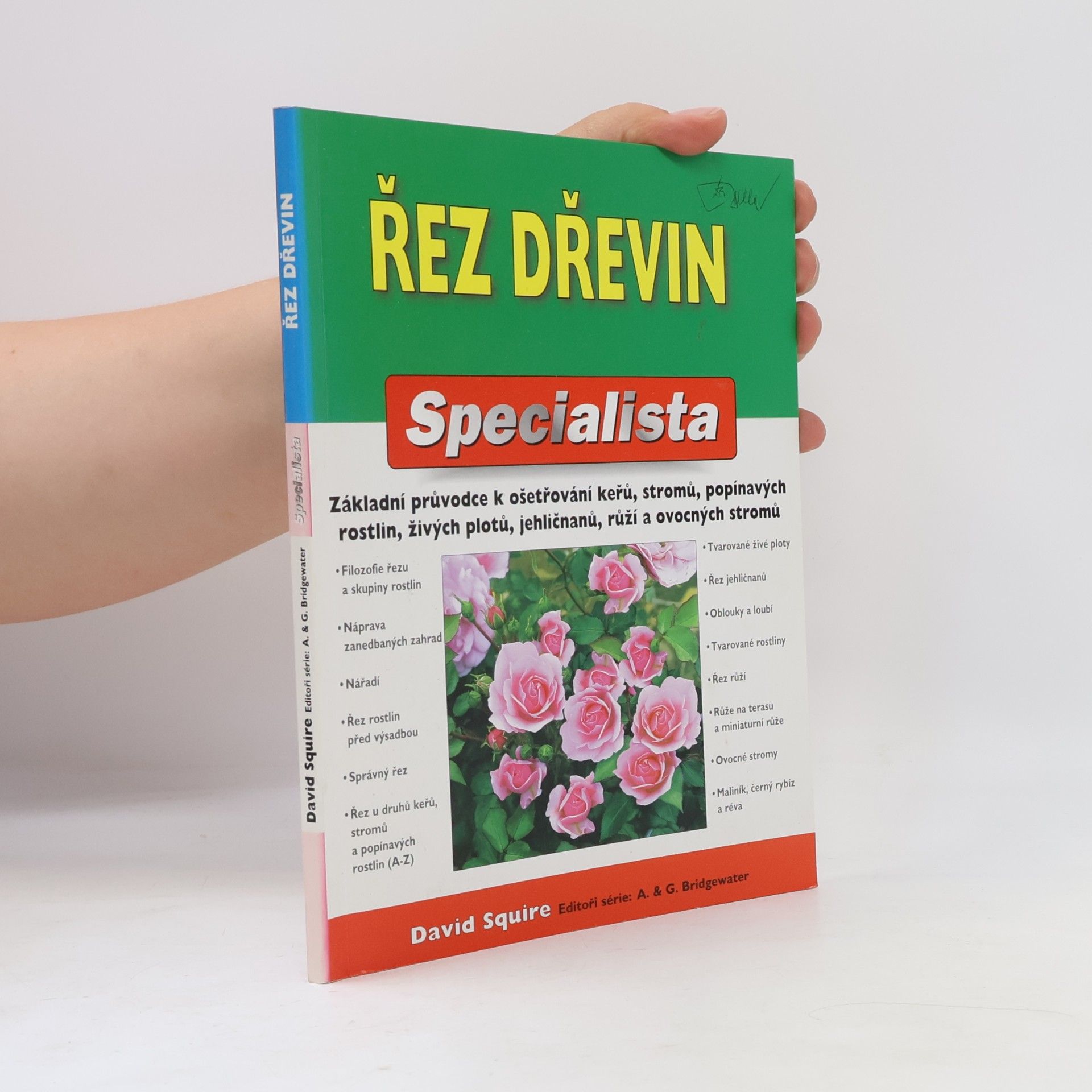 David Squire Specialista. Řez dřevin