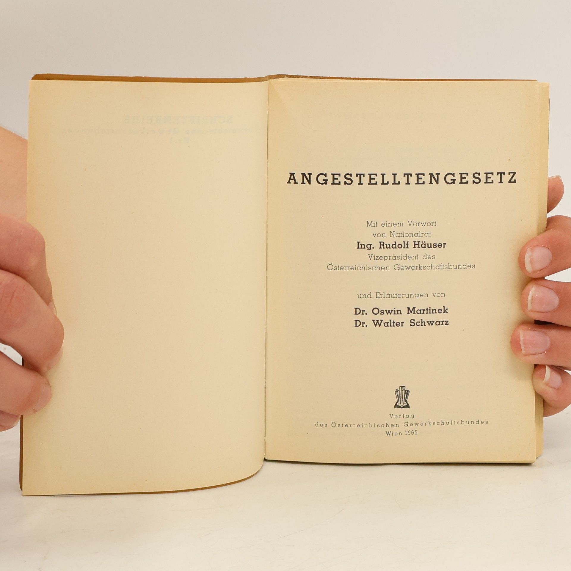 Oswin Martinek Angestelltengesetz