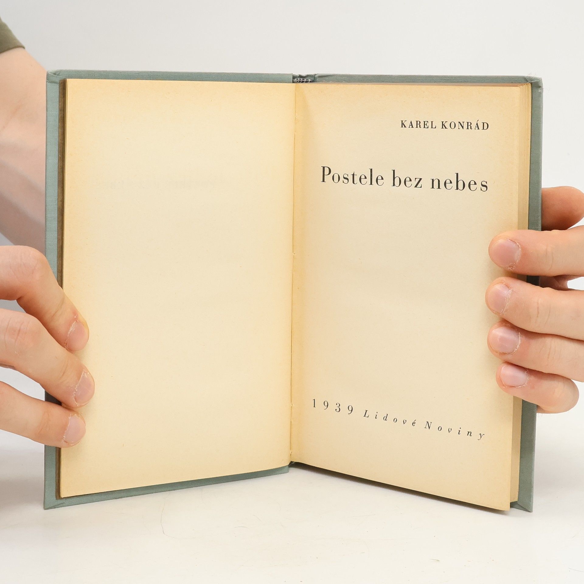 Karel Konrád Postele bez nebes