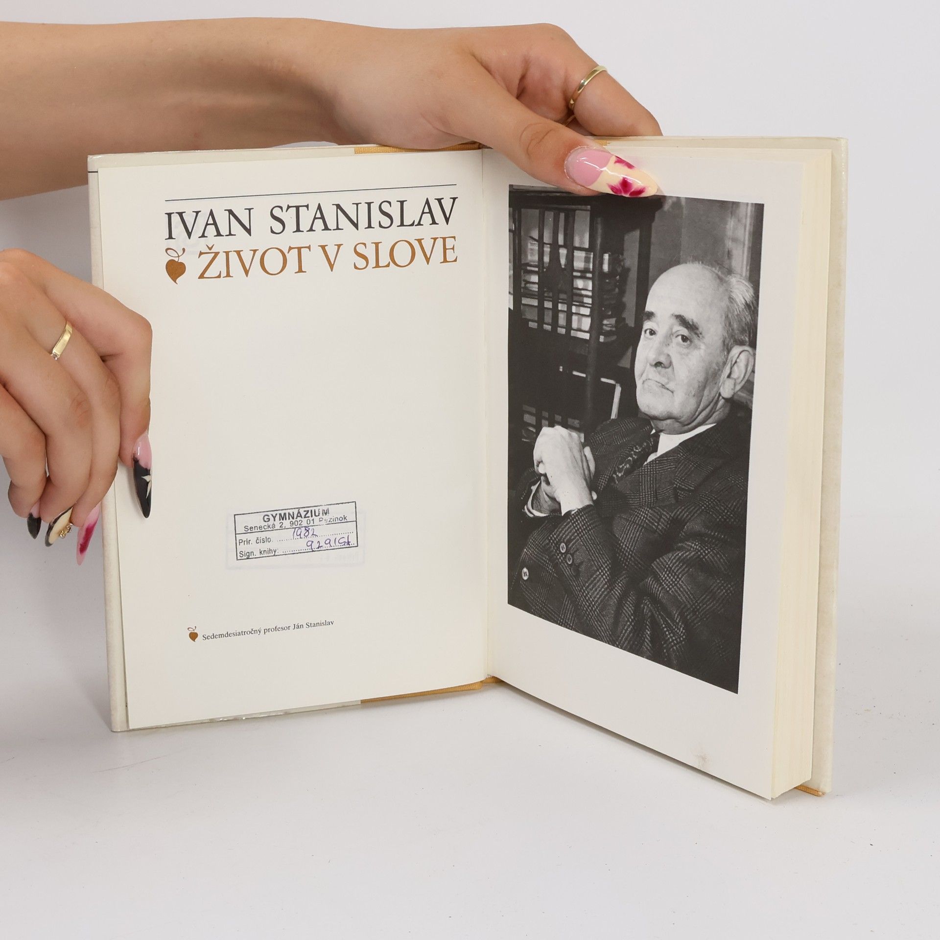 Ivan Stanislav Život v slove