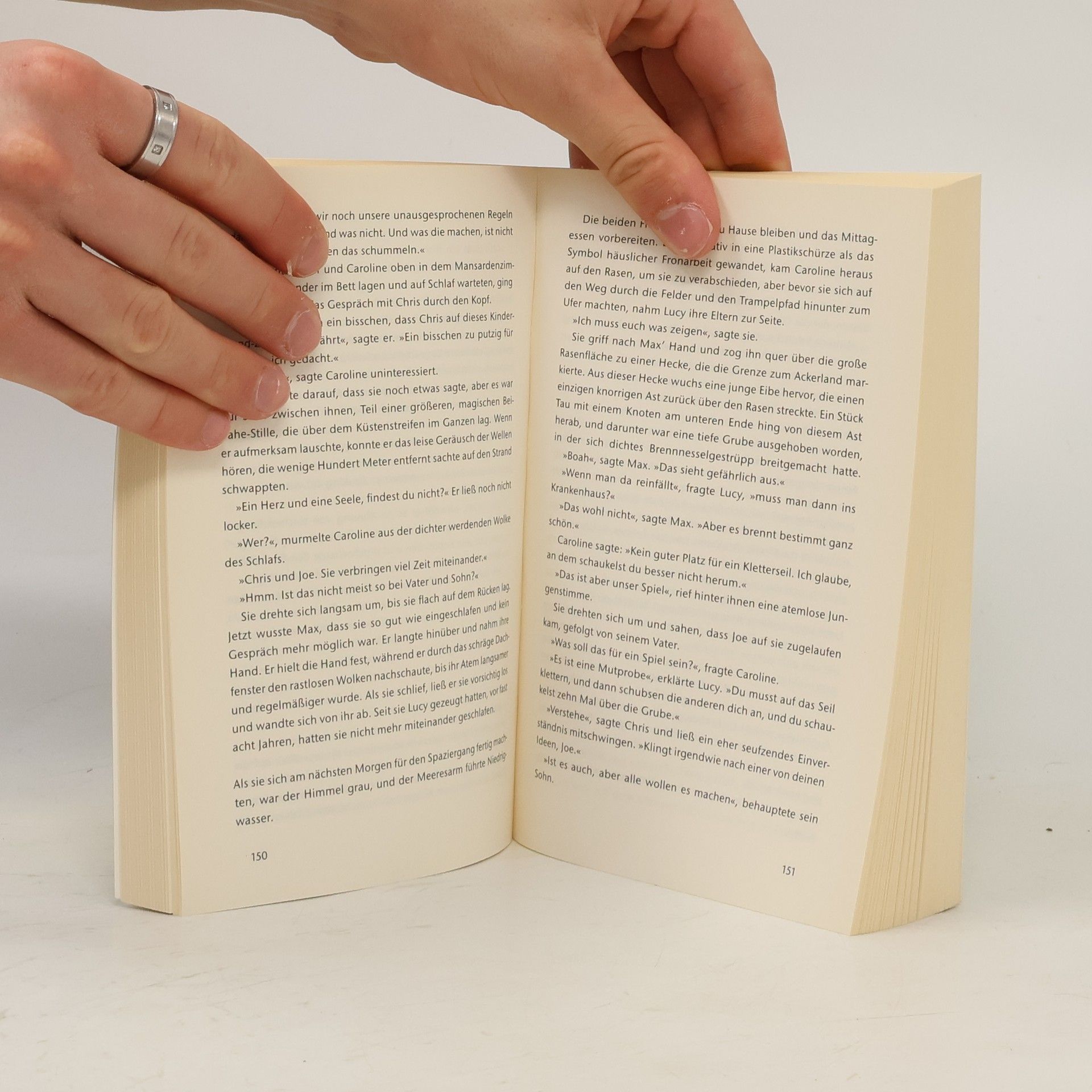 Jonathan Coe Die ungeheuerliche Einsamkeit des Maxwell Sim