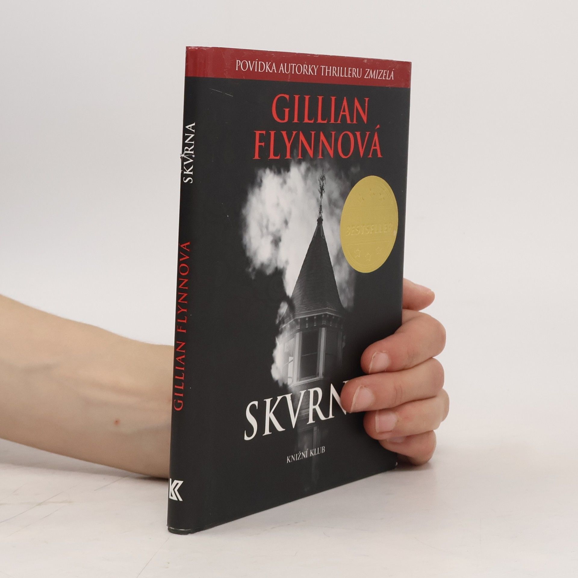 Gillian Flynn Skvrna