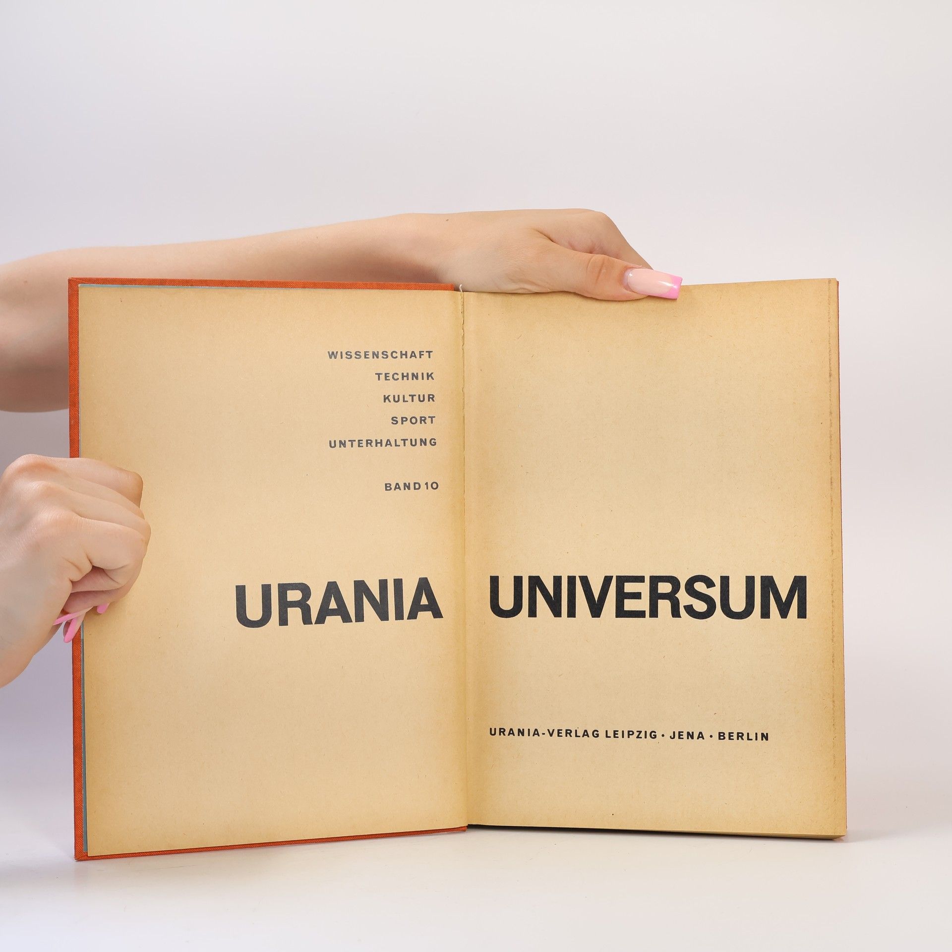 Various authors Urania Universum