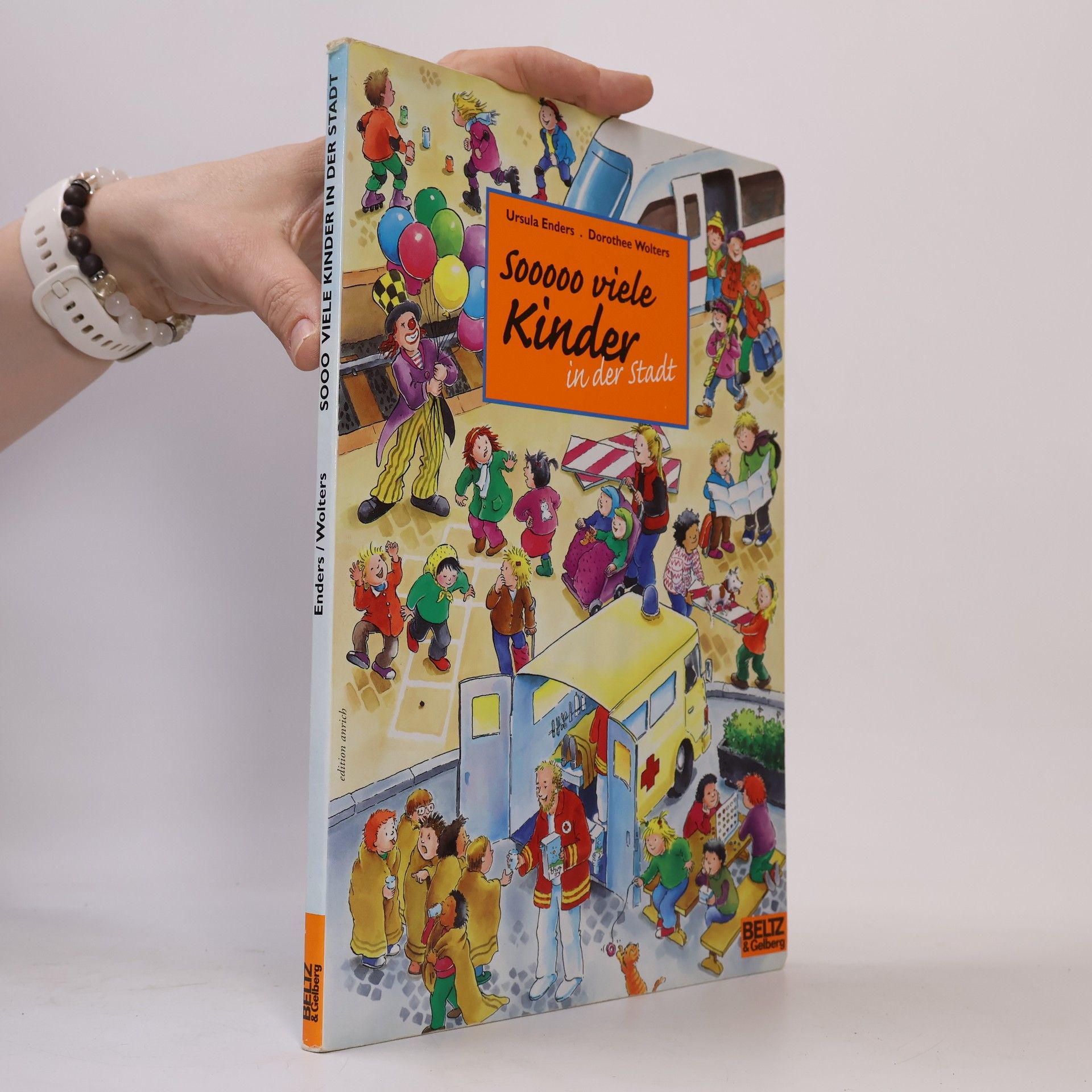 Dorothee Wolters Sooooo viele Kinder in der Stadt