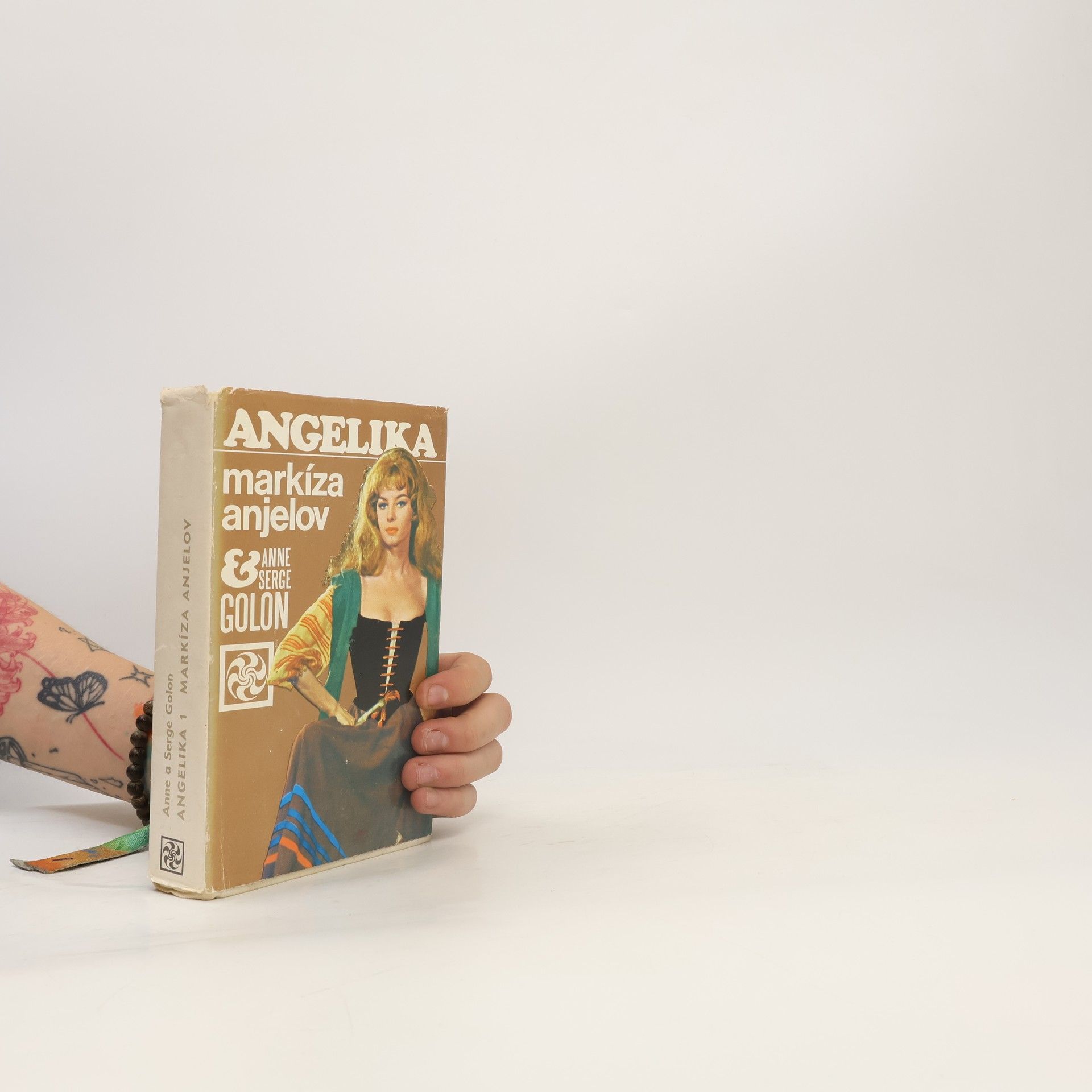 Anne Golon Angelika 1. Markíza anjelov