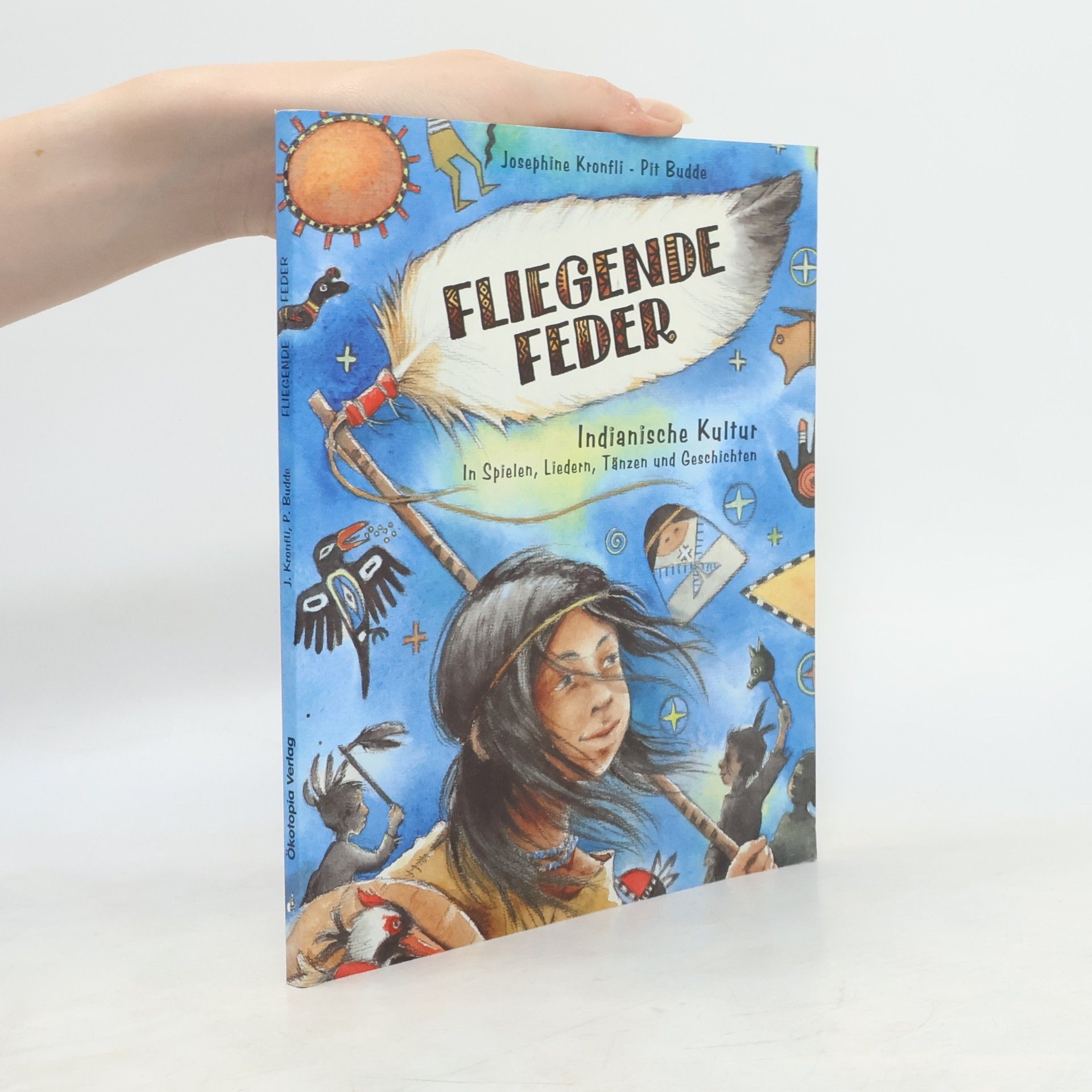 Josephine Kronfli Fliegende Feder