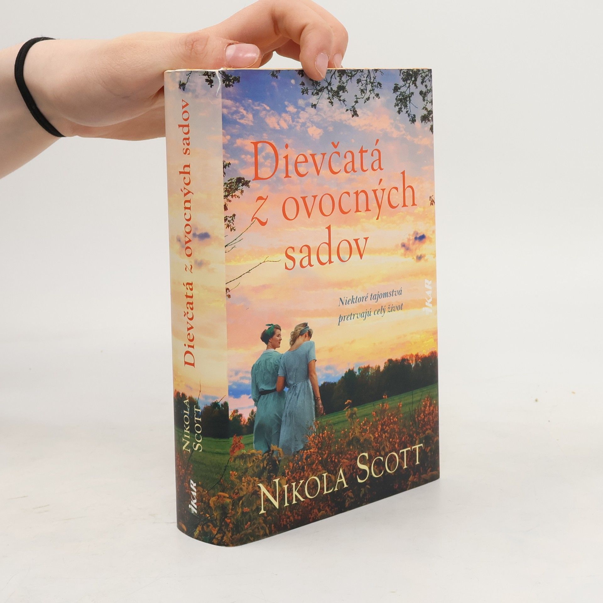 Nikola Scott Dievčatá z ovocných sadov