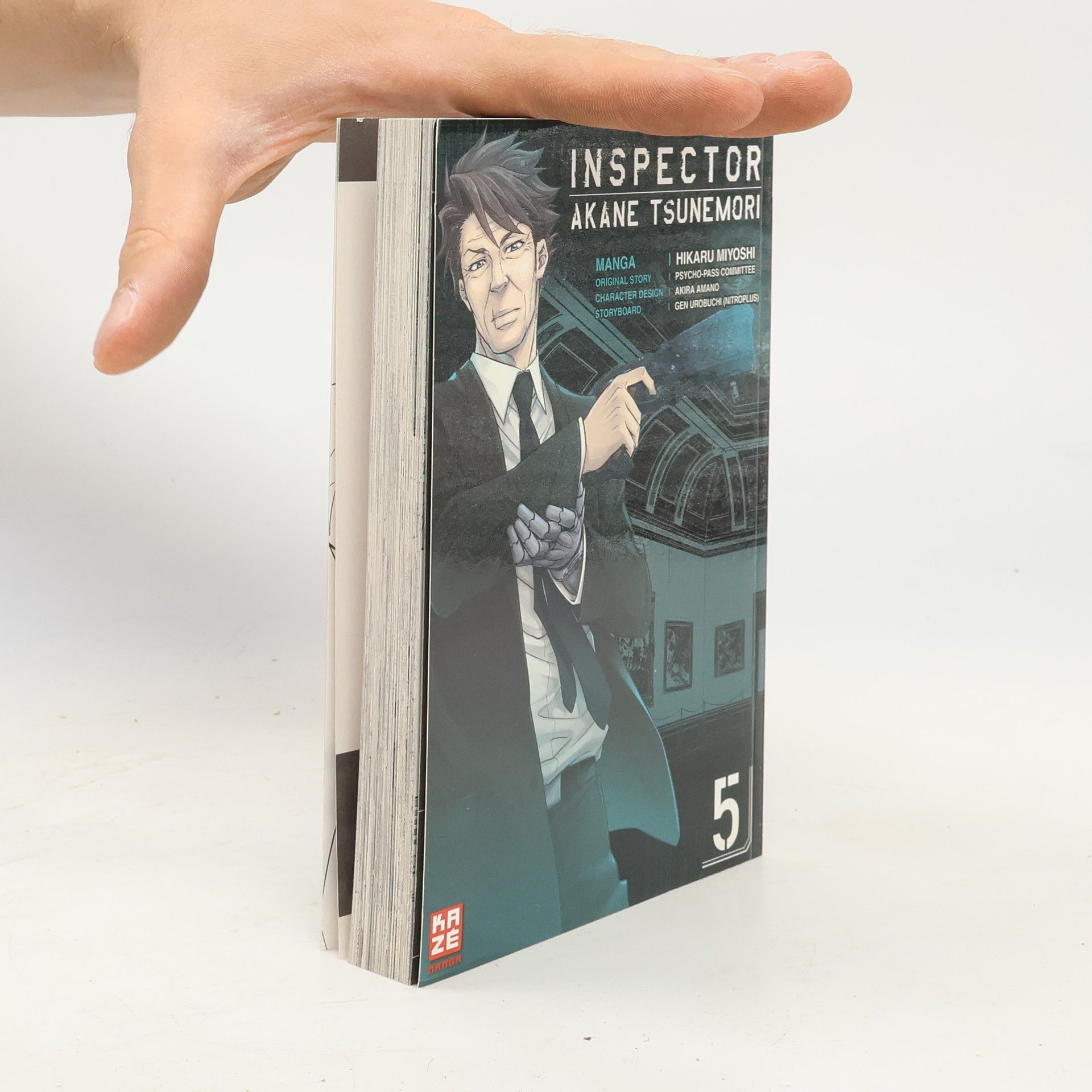Hikaru Miyoshi Inspector Akane Tsunemori 5