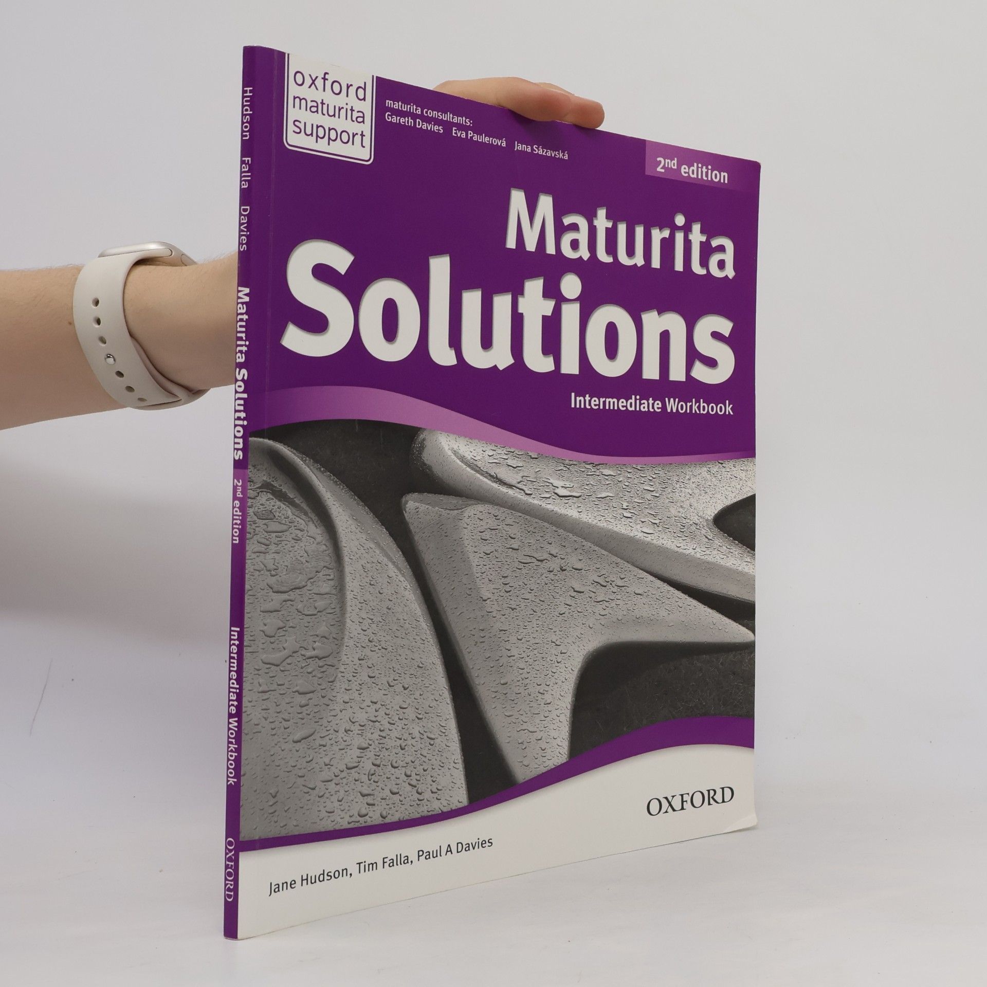 Gareth Davies Maturita Solutions. Intermediate. Workbook