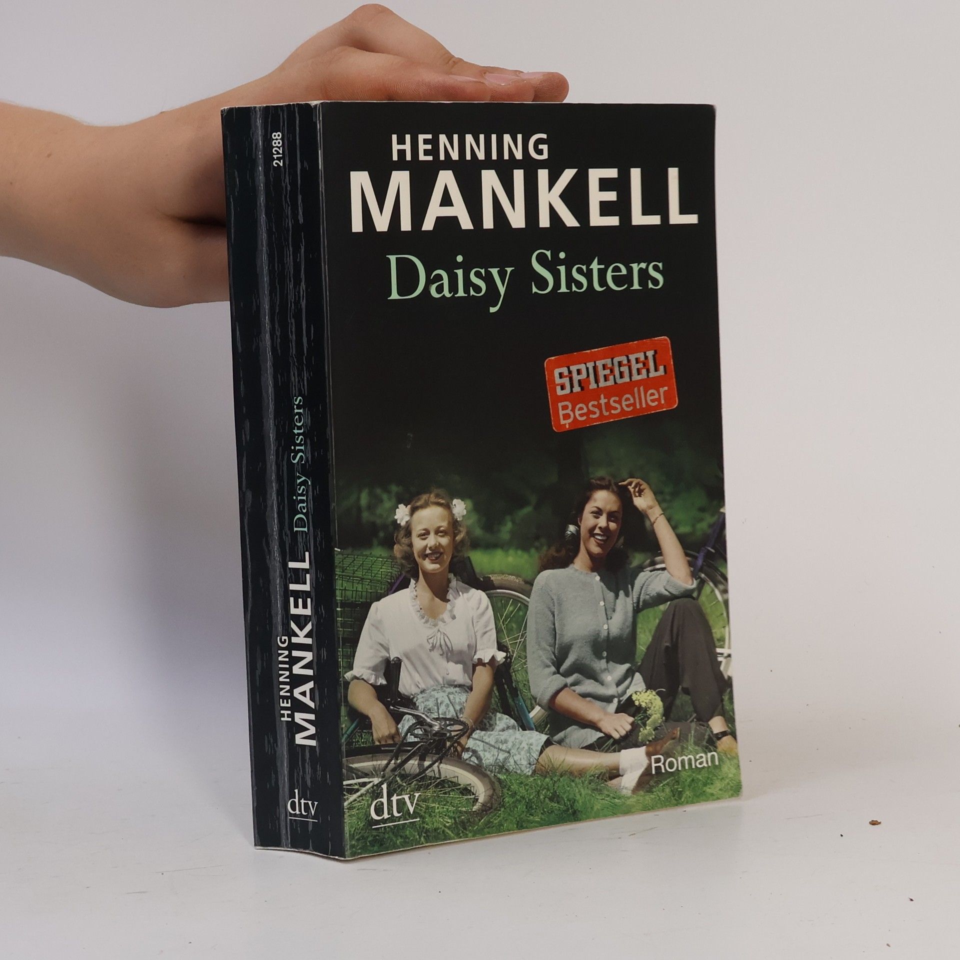 Henning Mankell Daisy sisters