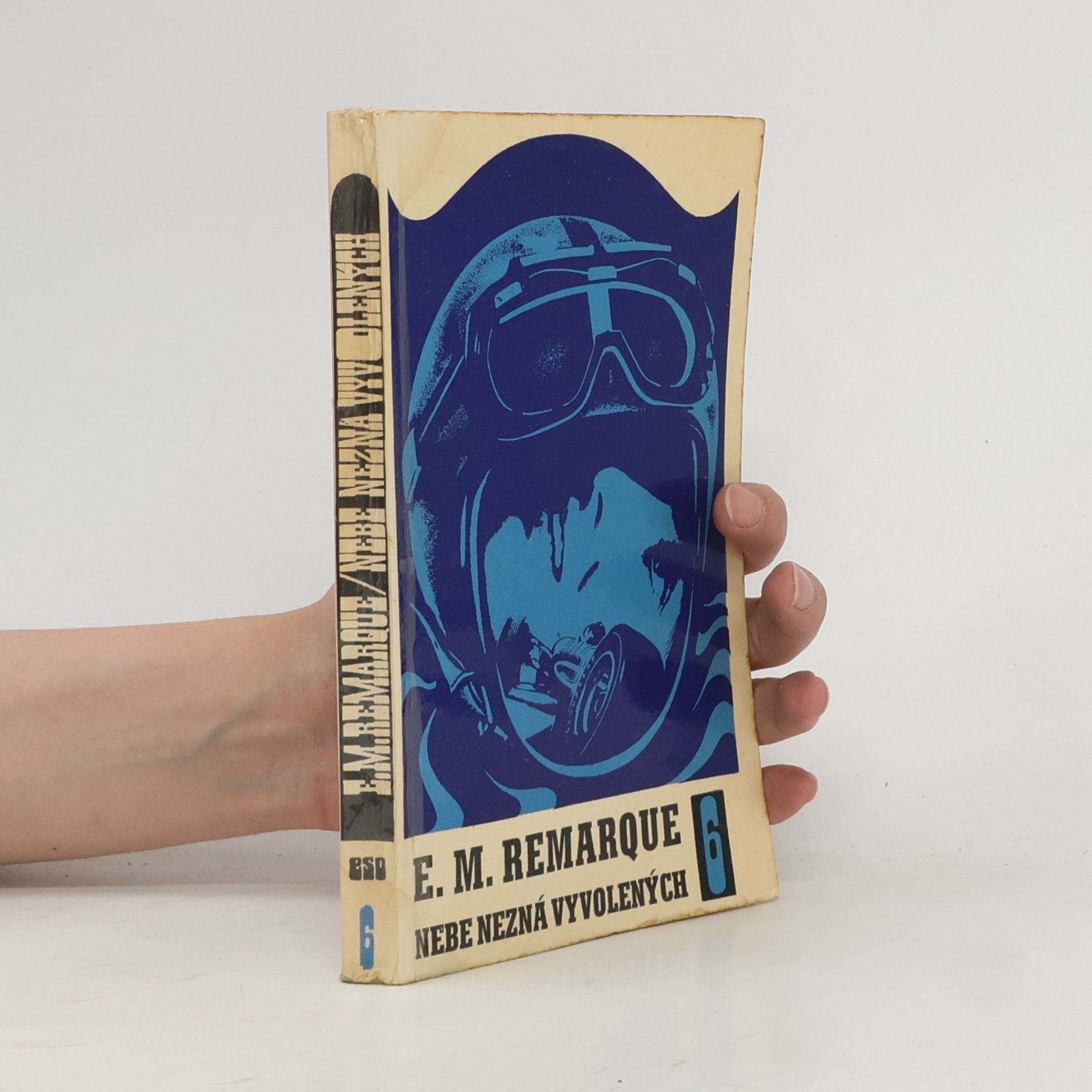 Erich Maria Remarque Nebe nezná vyvolených