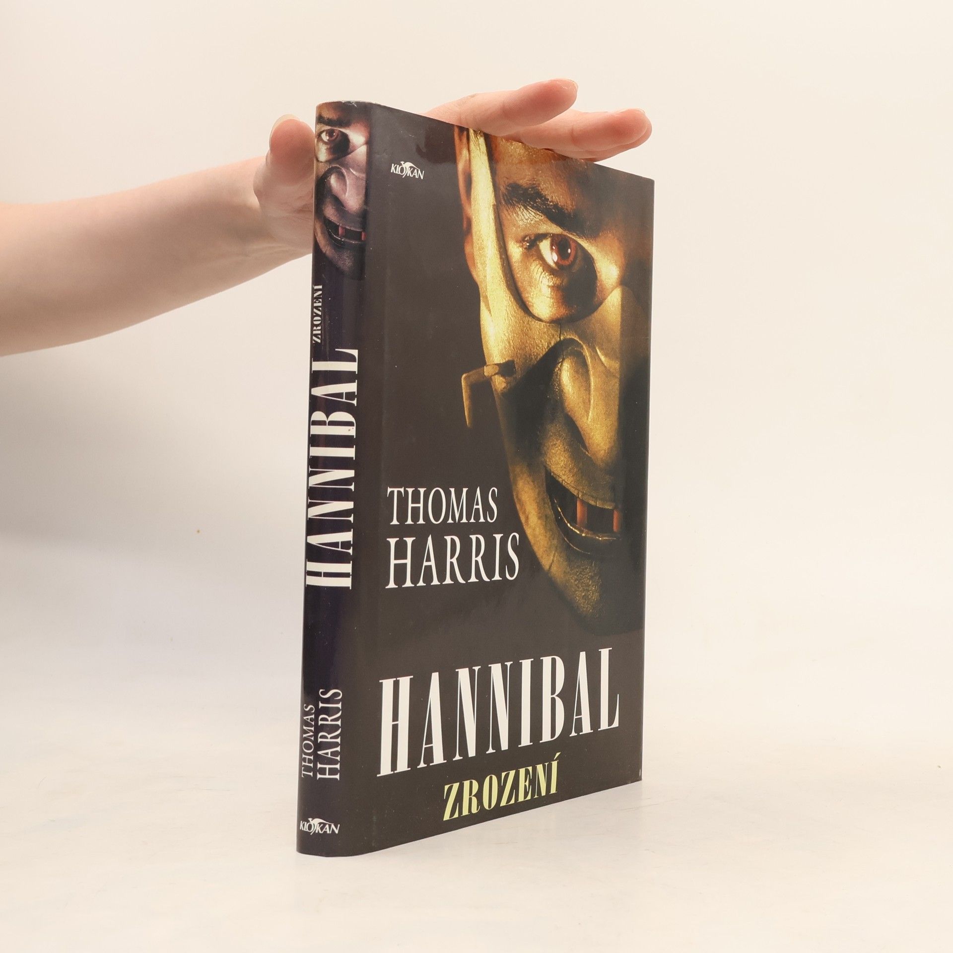 Thomas Harris Hannibal. Zrození