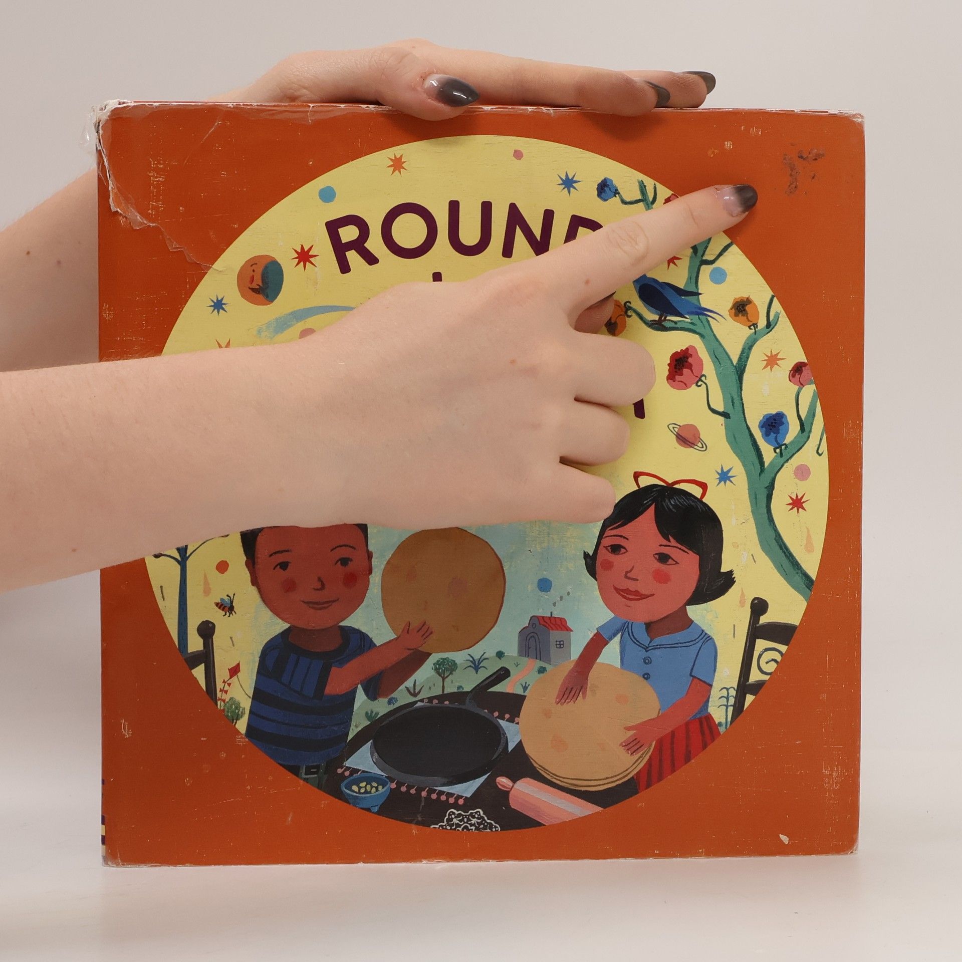 Roseanne Greenfield Thong Round Is a Tortilla