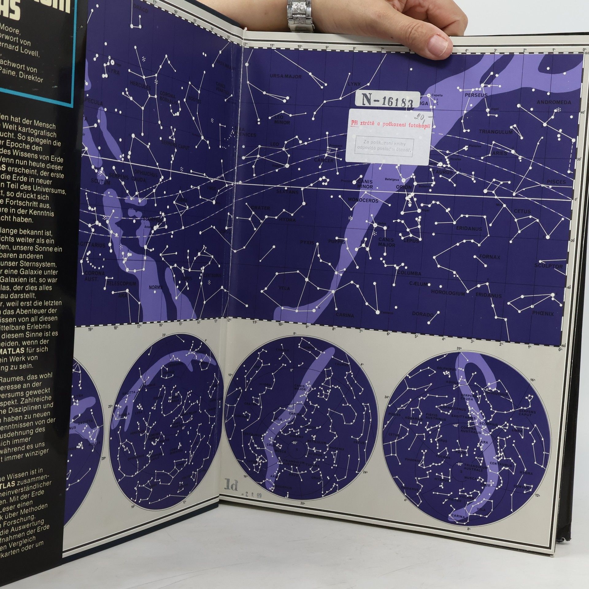 Kolektiv autorů Weltraum Atlas