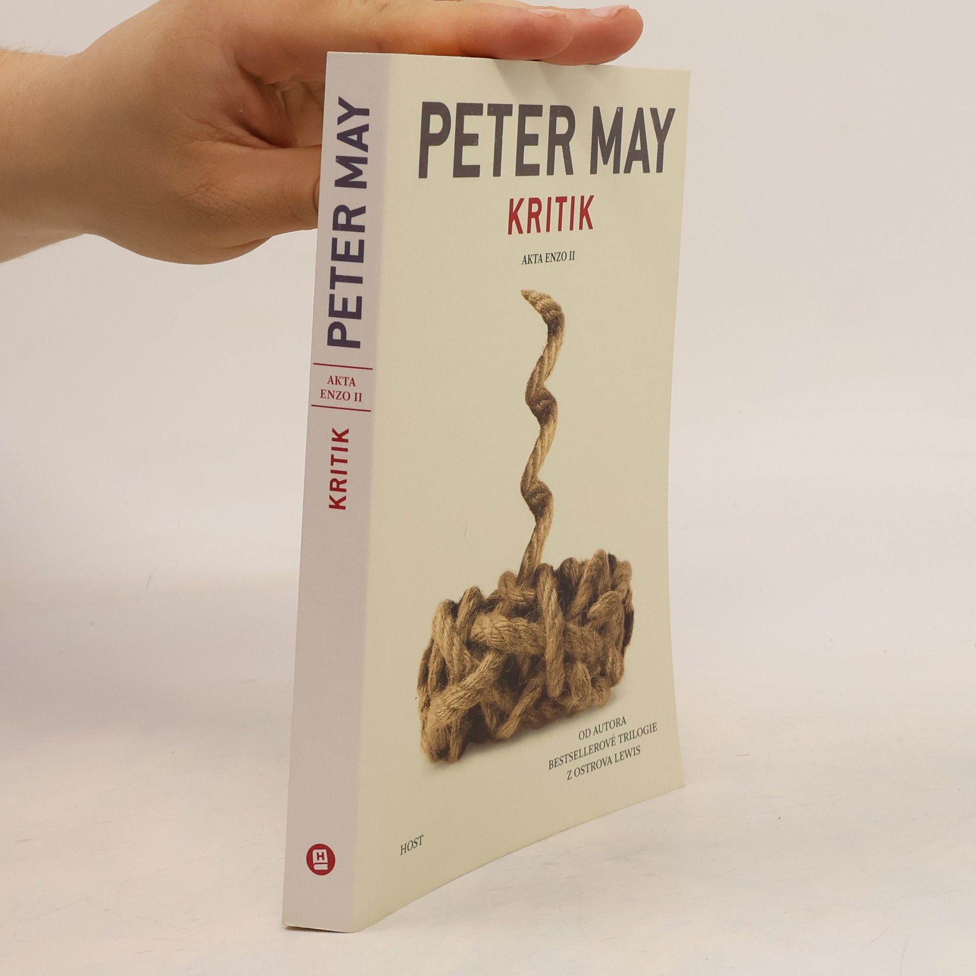 Peter May Kritik. Akta Enzo II