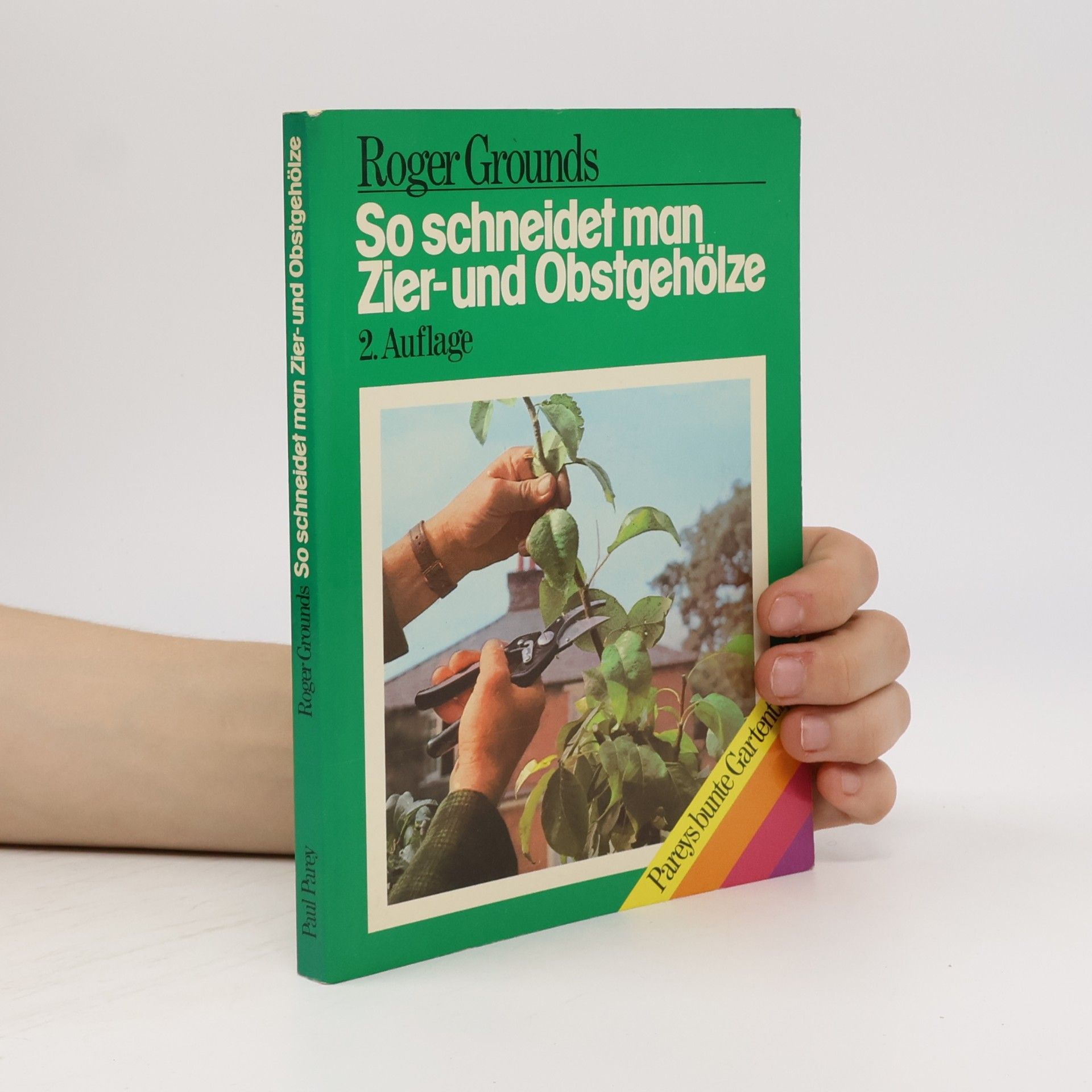 So schneidet man Zier- und Obstgehölze