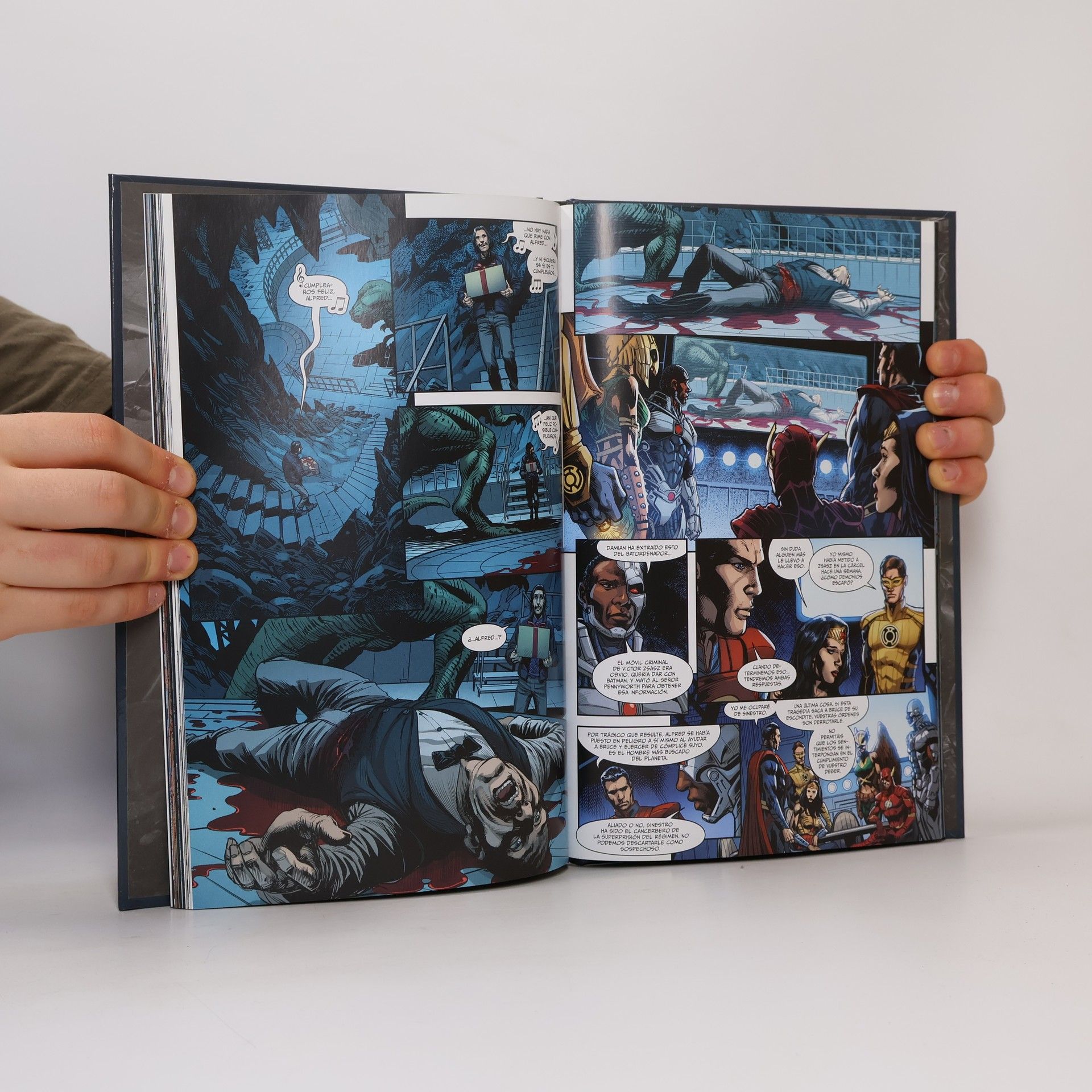Collectif d'auteurs Injustice: Gods Among Us