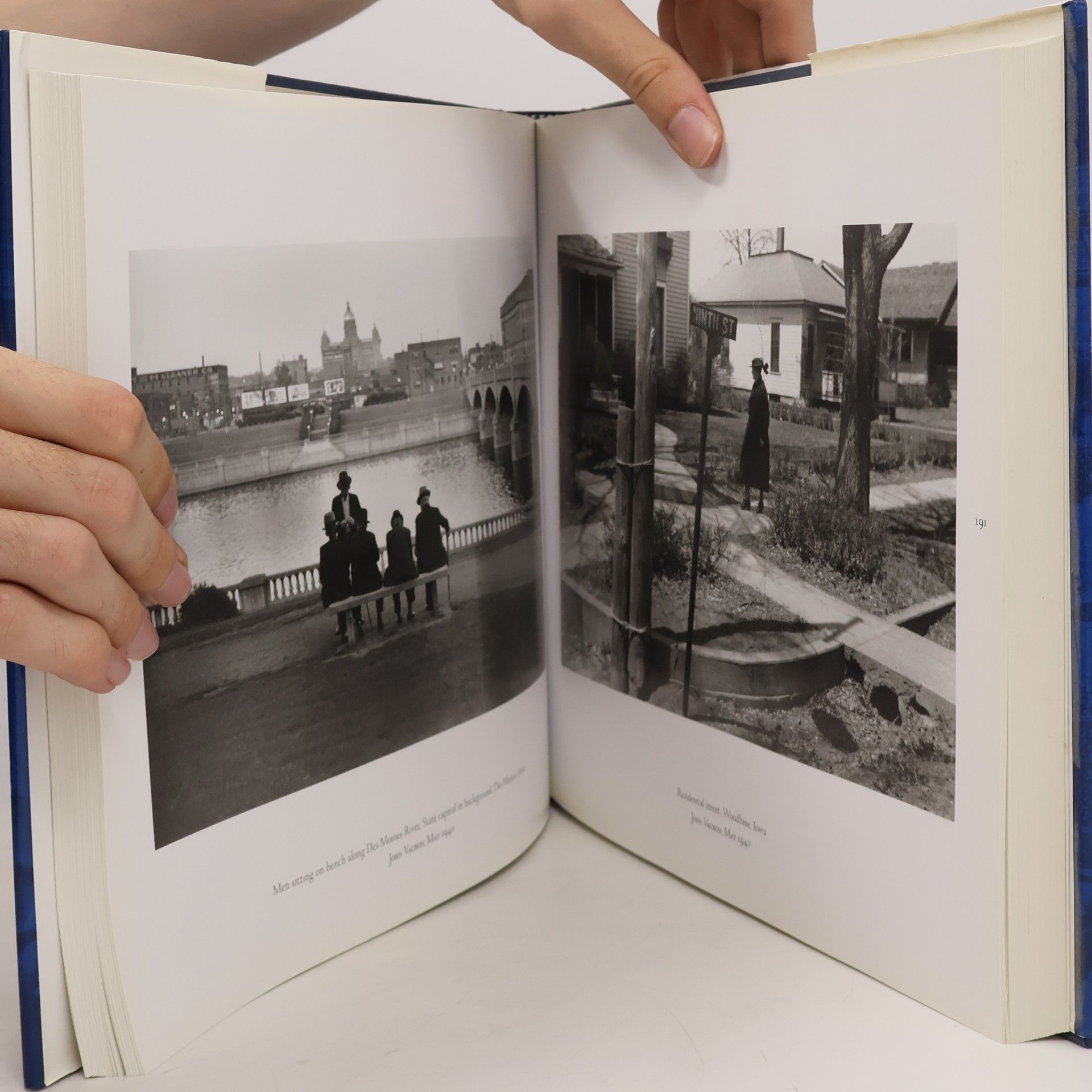 Michael Lesy Long Time Coming: A Photographic Portrait of America, 1935-1943