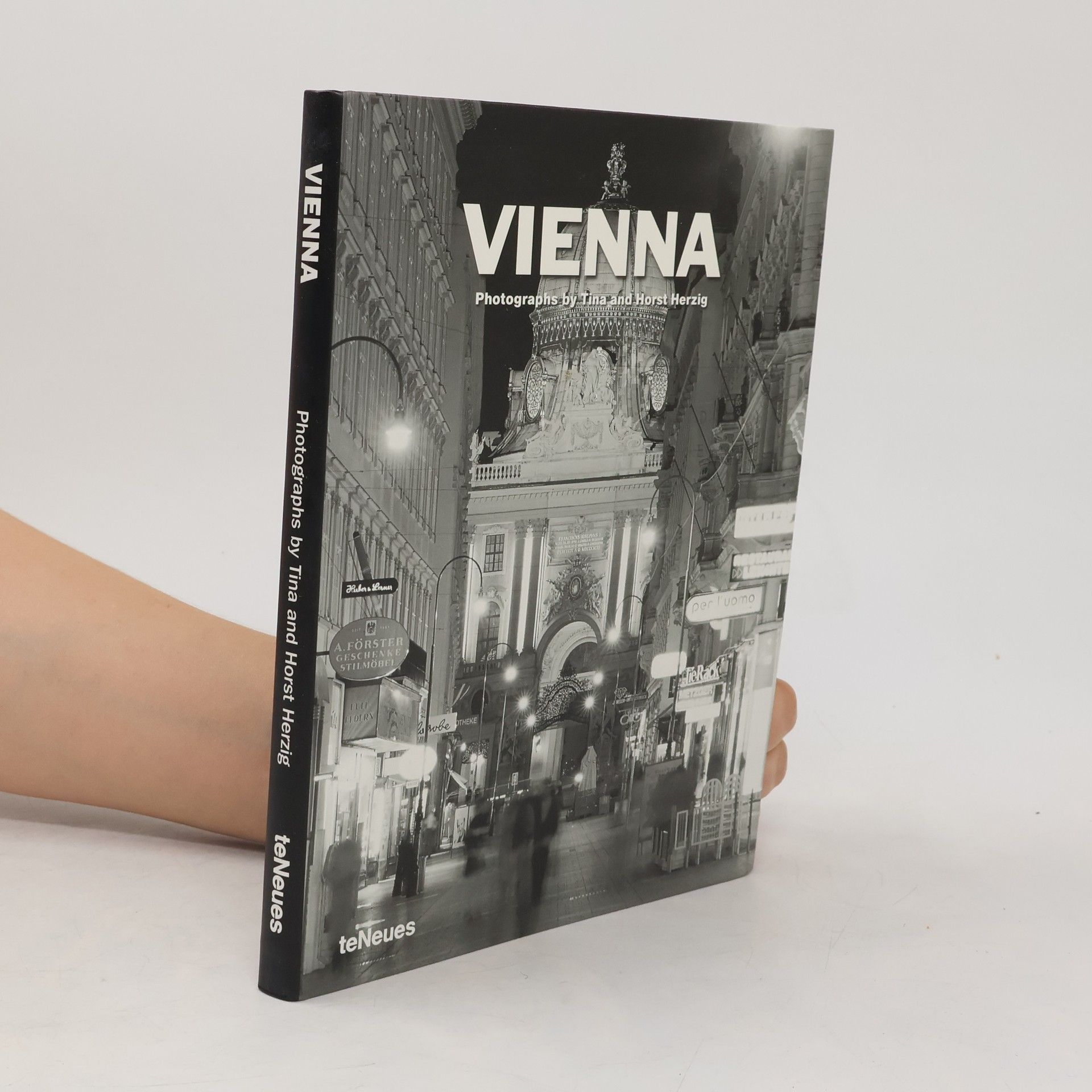 Tina Herzig Vienna